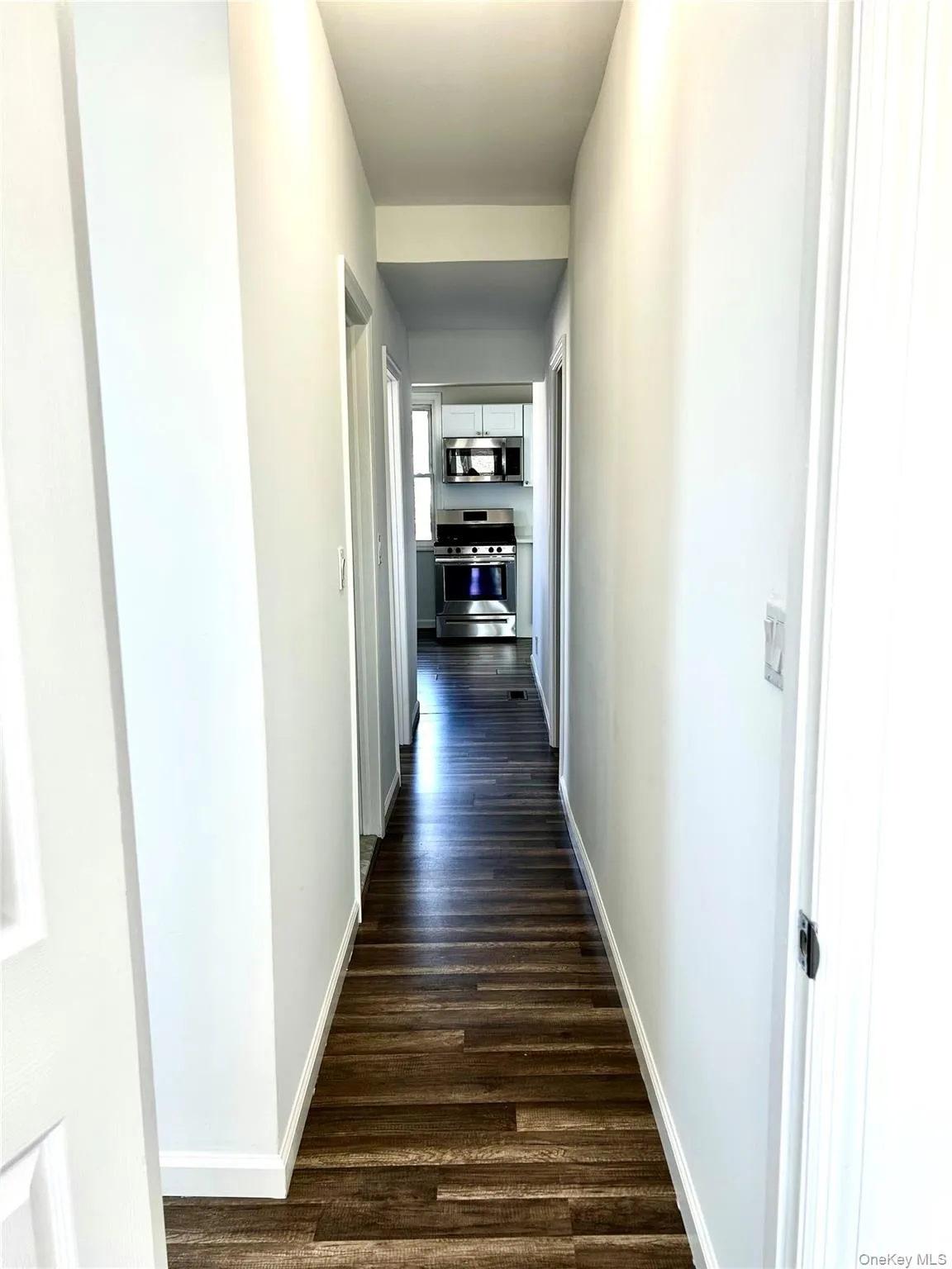 949 Beech Street, Long Beach, NY, 1 Bedroom Bedrooms, 4 Rooms Rooms,1 BathroomBathrooms,Residential Lease,For Rent,Beech,0,1006346 949 Beech Street, Long Beach, NY, 1 Bedroom Bedrooms, 4 Rooms Rooms,1 BathroomBathrooms,Residential Lease,For Rent,Beech,0,1006346
