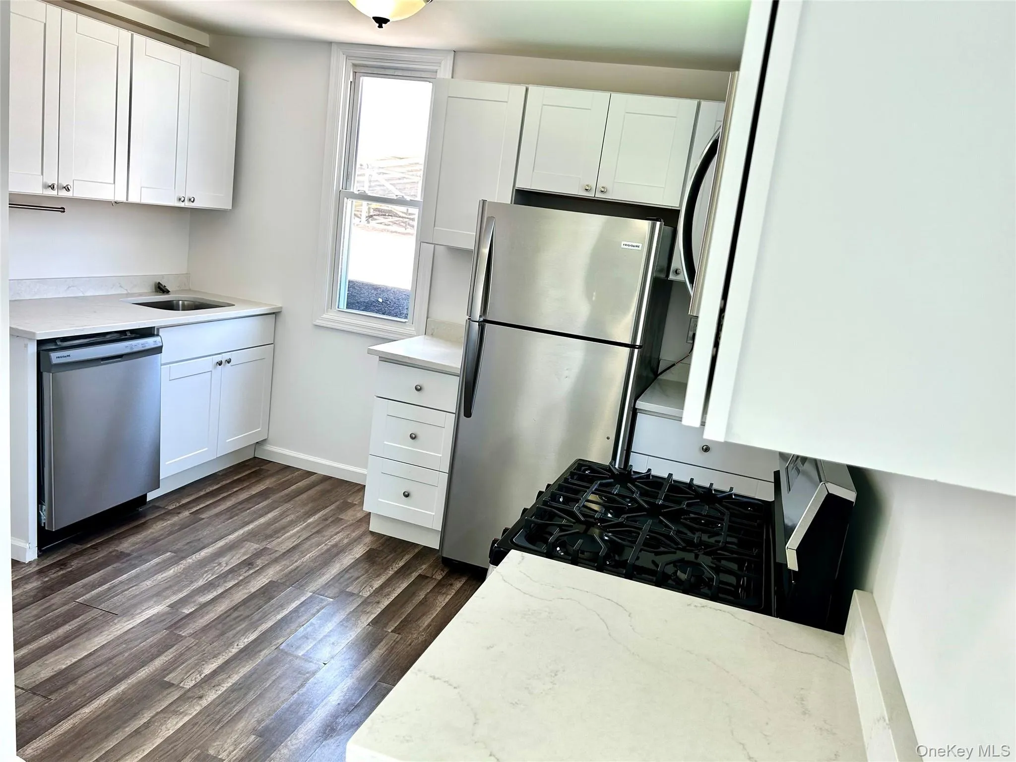 949 Beech Street, Long Beach, NY, 1 Bedroom Bedrooms, 4 Rooms Rooms,1 BathroomBathrooms,Residential Lease,For Rent,Beech,0,1006346 949 Beech Street, Long Beach, NY, 1 Bedroom Bedrooms, 4 Rooms Rooms,1 BathroomBathrooms,Residential Lease,For Rent,Beech,0,1006346