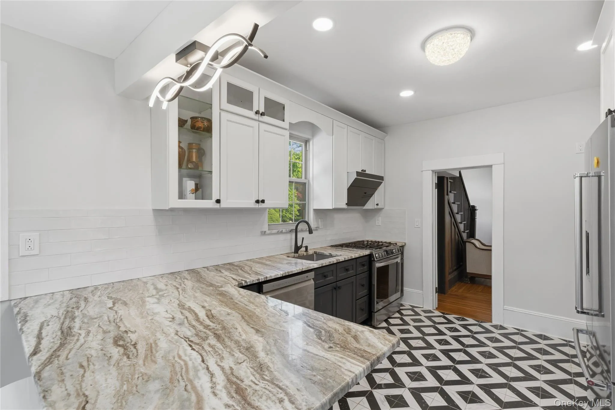 27 Dosoris Way, Glen Cove, NY, 4 Bedrooms Bedrooms, 10 Rooms Rooms,4 BathroomsBathrooms,Residential Lease,For Rent,Dosoris,0,1006356 27 Dosoris Way, Glen Cove, NY, 4 Bedrooms Bedrooms, 10 Rooms Rooms,4 BathroomsBathrooms,Residential Lease,For Rent,Dosoris,0,1006356