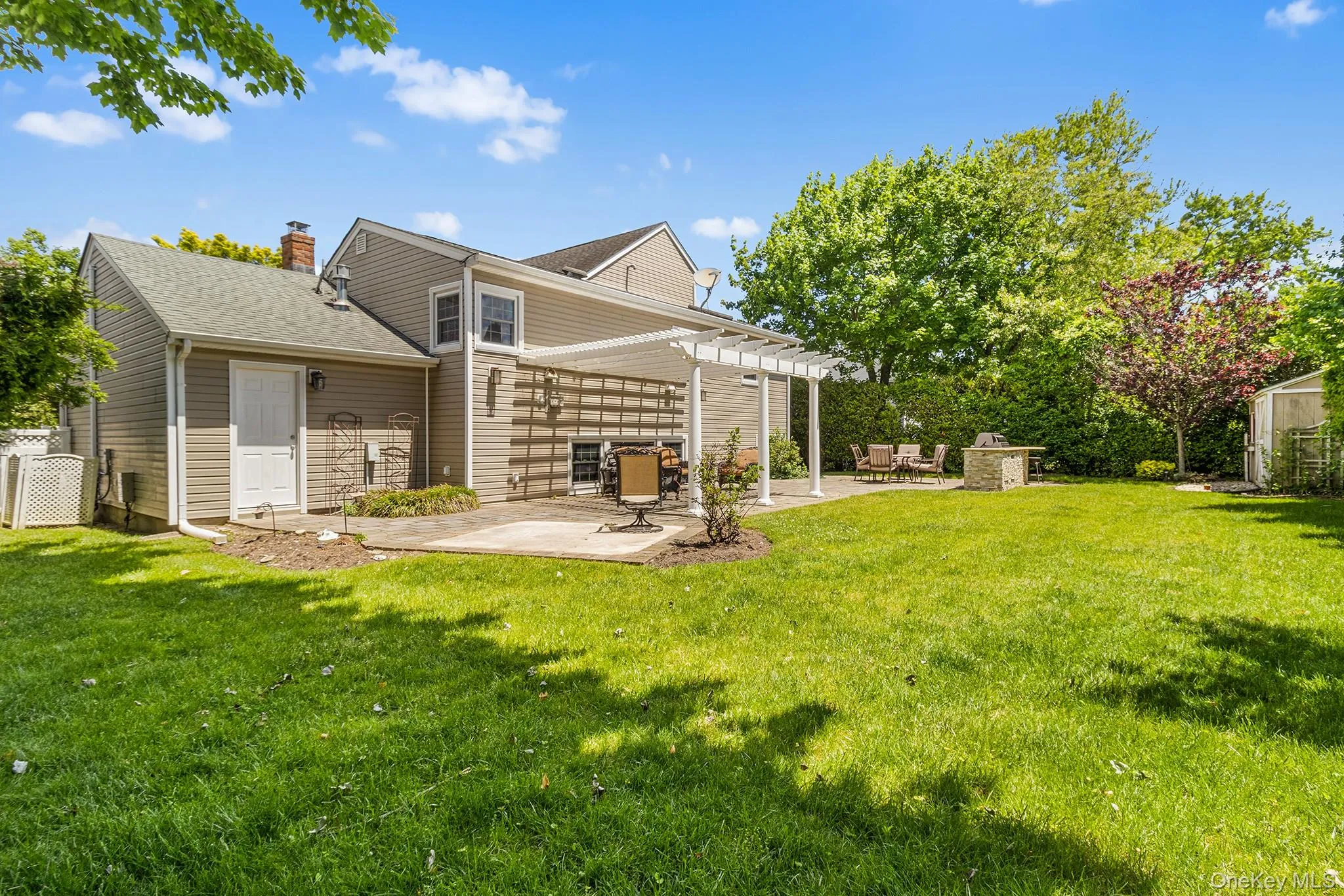 47 Clinton Place, Oyster Bay, NY, 5 Bedrooms Bedrooms, 8 Rooms Rooms,3 BathroomsBathrooms,Residential,For Rent,Clinton,0,1006358 47 Clinton Place, Oyster Bay, NY, 5 Bedrooms Bedrooms, 8 Rooms Rooms,3 BathroomsBathrooms,Residential,For Rent,Clinton,0,1006358