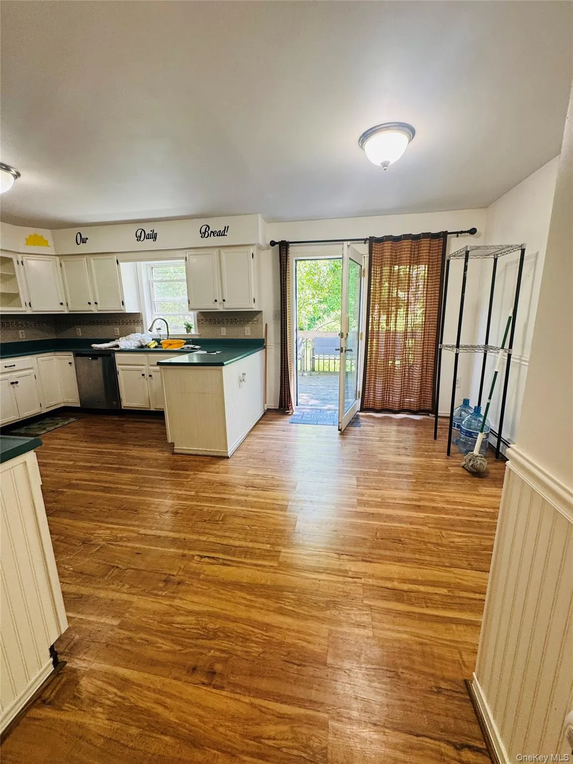 633 Winterton Road, Mamakating, NY, 3 Bedrooms Bedrooms, 11 Rooms Rooms,2 BathroomsBathrooms,Residential,For Rent,Winterton,0,1006360 633 Winterton Road, Mamakating, NY, 3 Bedrooms Bedrooms, 11 Rooms Rooms,2 BathroomsBathrooms,Residential,For Rent,Winterton,0,1006360