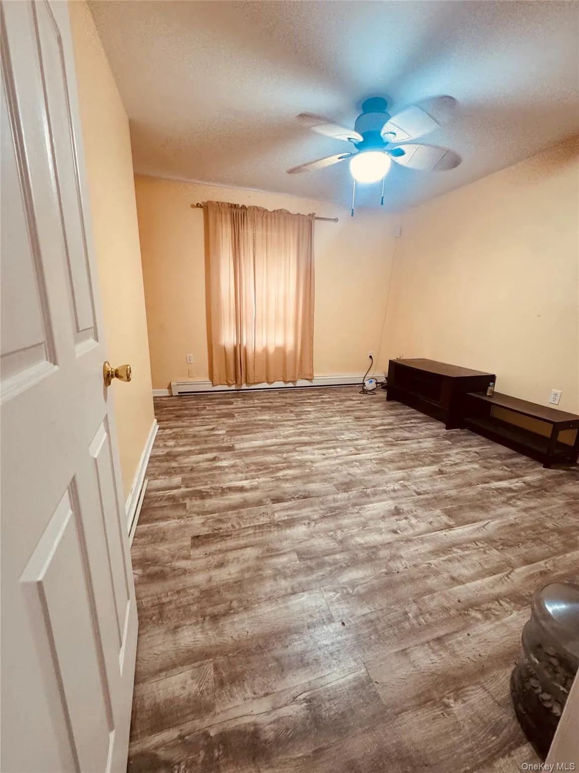 633 Winterton Road, Mamakating, NY, 3 Bedrooms Bedrooms, 11 Rooms Rooms,2 BathroomsBathrooms,Residential,For Rent,Winterton,0,1006360 633 Winterton Road, Mamakating, NY, 3 Bedrooms Bedrooms, 11 Rooms Rooms,2 BathroomsBathrooms,Residential,For Rent,Winterton,0,1006360