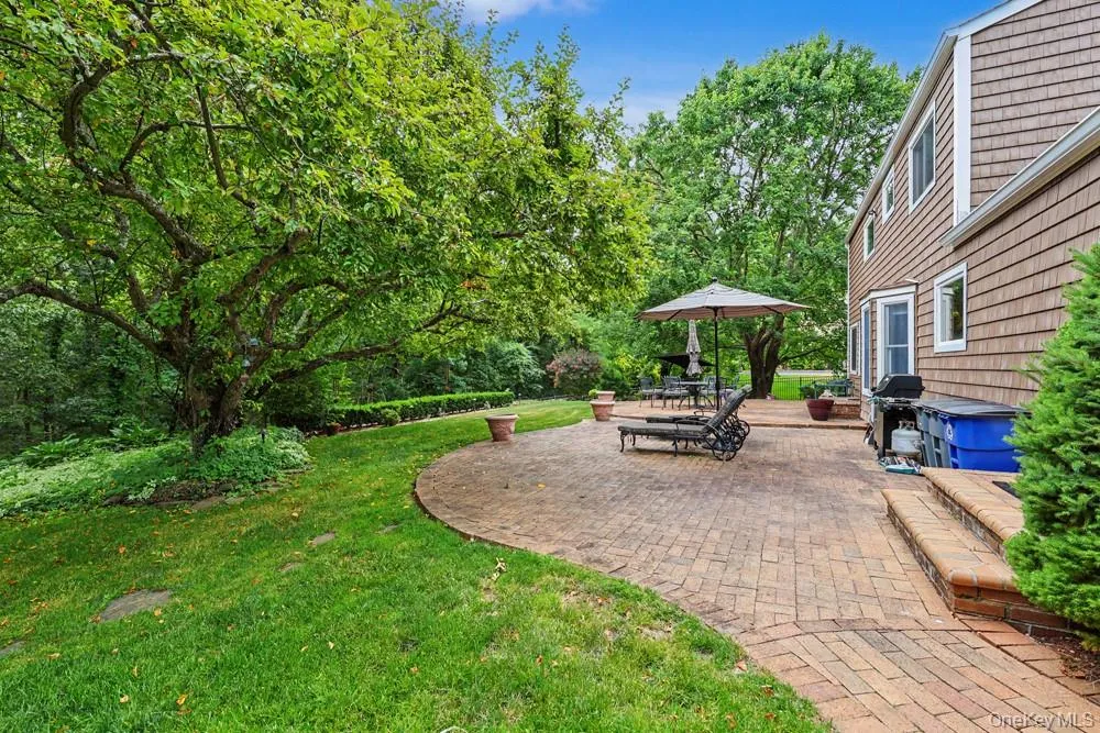 39 Tamara Court, Huntington, NY, 4 Bedrooms Bedrooms, 9 Rooms Rooms,2 BathroomsBathrooms,Residential,For Rent,Tamara,0,KEY1006361 39 Tamara Court, Huntington, NY, 4 Bedrooms Bedrooms, 9 Rooms Rooms,2 BathroomsBathrooms,Residential,For Rent,Tamara,0,KEY1006361