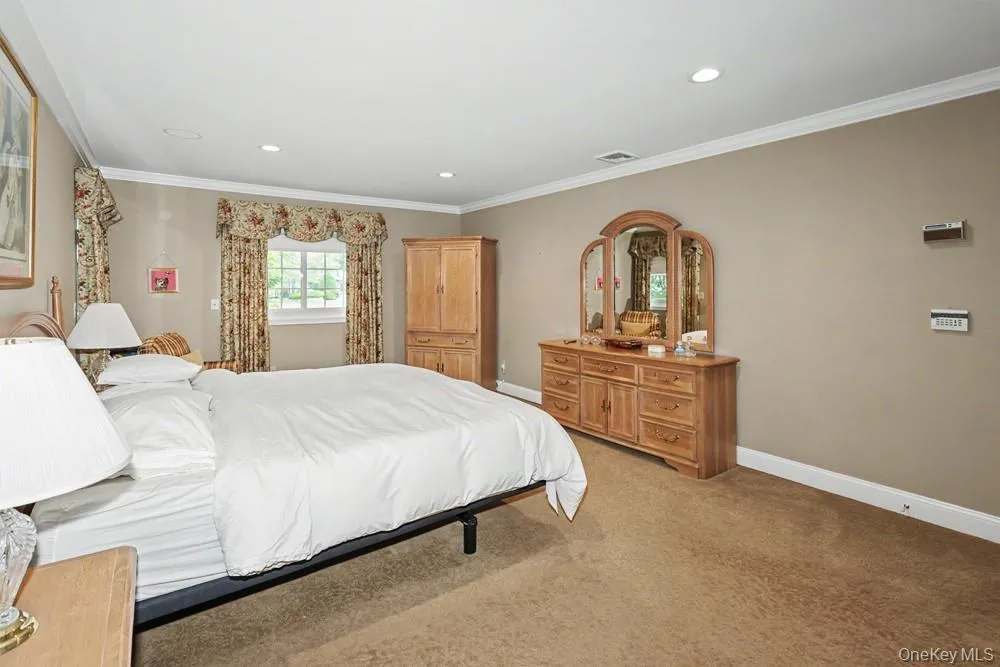 39 Tamara Court, Huntington, NY, 4 Bedrooms Bedrooms, 9 Rooms Rooms,2 BathroomsBathrooms,Residential,For Rent,Tamara,0,KEY1006361 39 Tamara Court, Huntington, NY, 4 Bedrooms Bedrooms, 9 Rooms Rooms,2 BathroomsBathrooms,Residential,For Rent,Tamara,0,KEY1006361