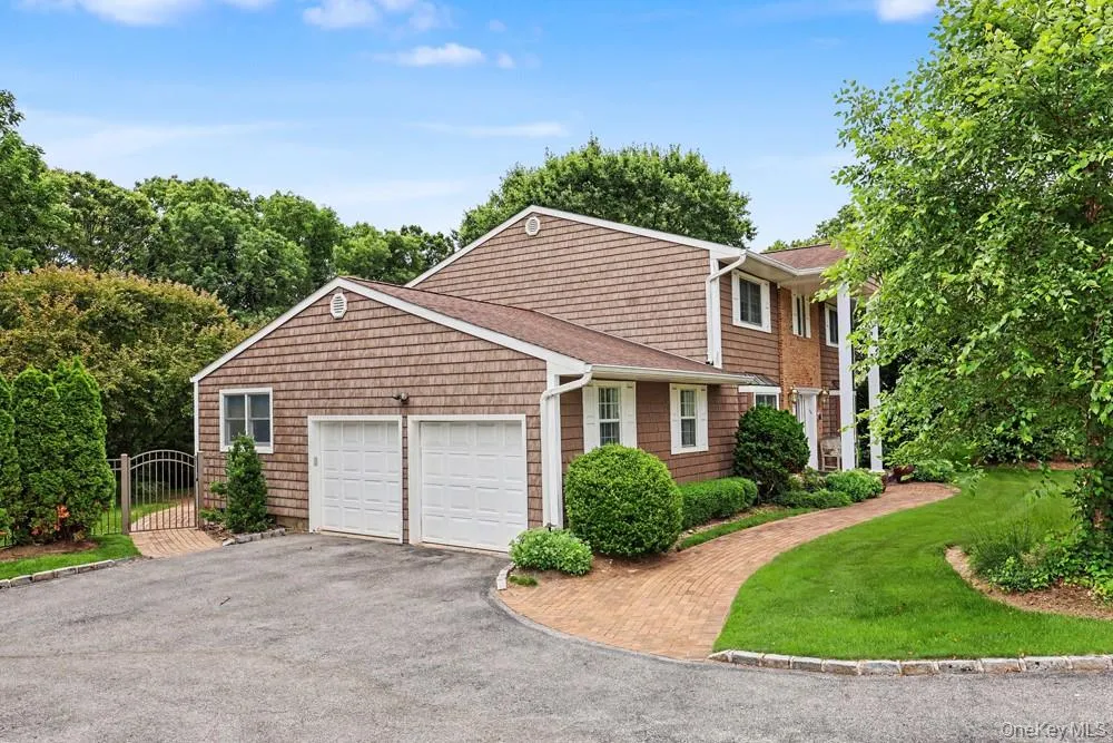 39 Tamara Court, Huntington, NY, 4 Bedrooms Bedrooms, 9 Rooms Rooms,2 BathroomsBathrooms,Residential,For Rent,Tamara,0,KEY1006361 39 Tamara Court, Huntington, NY, 4 Bedrooms Bedrooms, 9 Rooms Rooms,2 BathroomsBathrooms,Residential,For Rent,Tamara,0,KEY1006361
