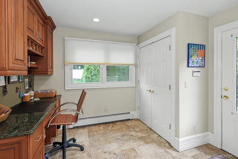 39 Tamara Court, Huntington, NY, 4 Bedrooms Bedrooms, 9 Rooms Rooms,2 BathroomsBathrooms,Residential,For Rent,Tamara,0,KEY1006361 39 Tamara Court, Huntington, NY, 4 Bedrooms Bedrooms, 9 Rooms Rooms,2 BathroomsBathrooms,Residential,For Rent,Tamara,0,KEY1006361