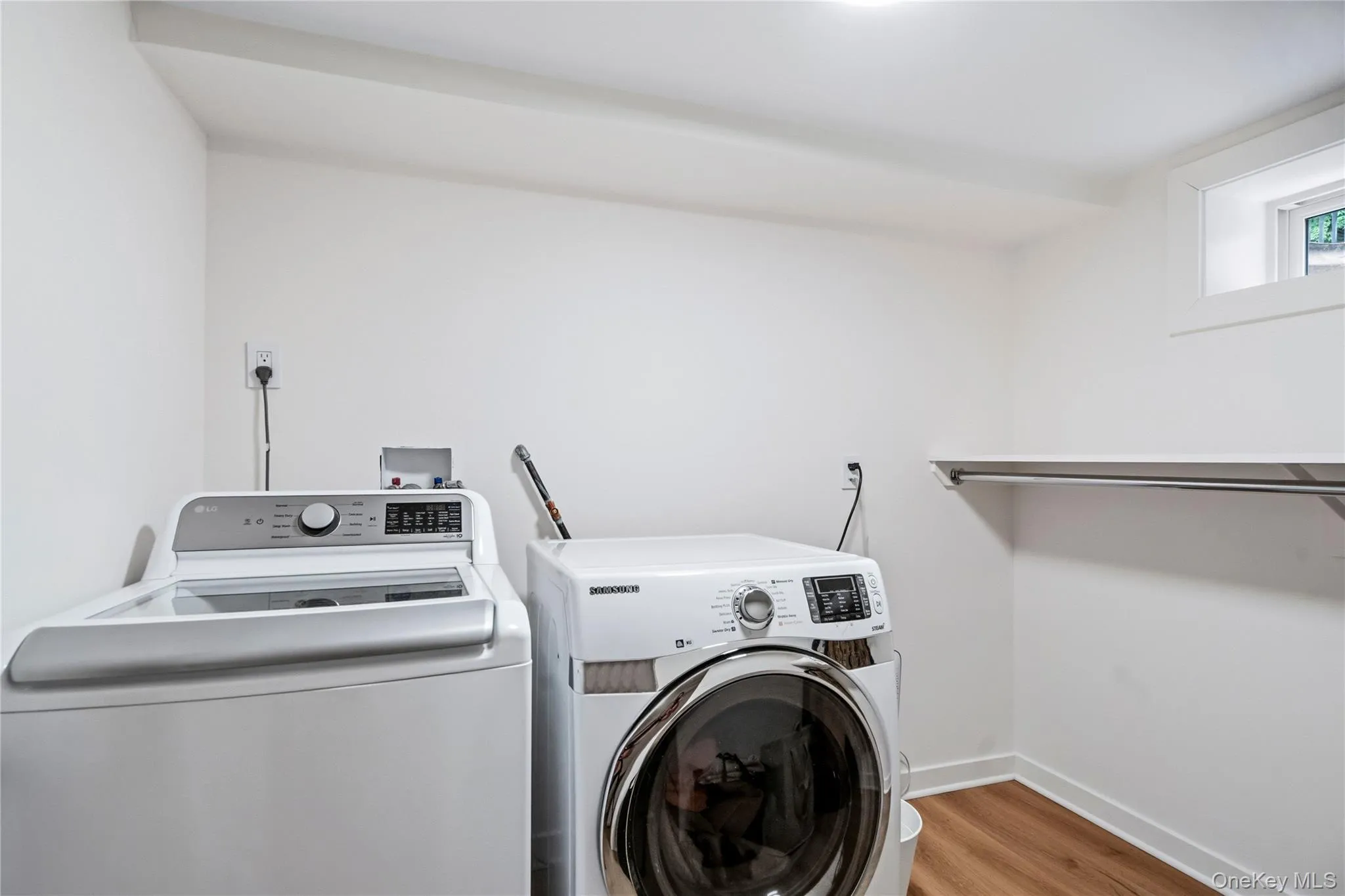 148 Ketay Drive, Huntington, NY, 3 Bedrooms Bedrooms, 10 Rooms Rooms,2 BathroomsBathrooms,Residential,For Rent,Ketay,0,1006363 148 Ketay Drive, Huntington, NY, 3 Bedrooms Bedrooms, 10 Rooms Rooms,2 BathroomsBathrooms,Residential,For Rent,Ketay,0,1006363