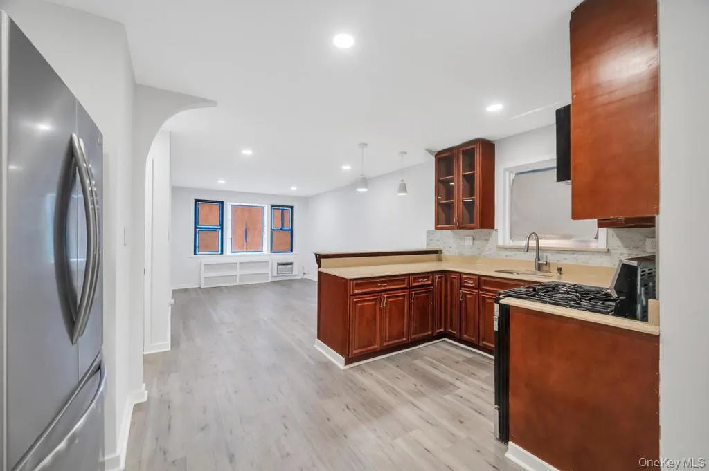 2338 92nd Street, New York, NY, 2 Bedrooms Bedrooms, 5 Rooms Rooms,1 BathroomBathrooms,Residential Lease,For Rent,92nd,0,1006364 2338 92nd Street, New York, NY, 2 Bedrooms Bedrooms, 5 Rooms Rooms,1 BathroomBathrooms,Residential Lease,For Rent,92nd,0,1006364