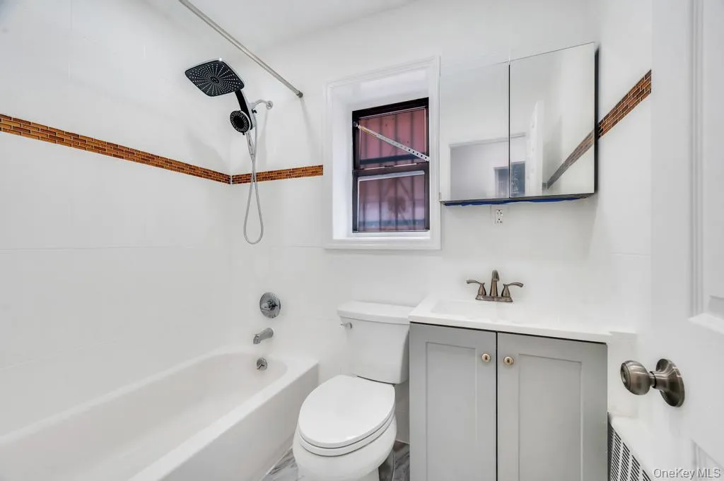 2338 92nd Street, New York, NY, 2 Bedrooms Bedrooms, 5 Rooms Rooms,1 BathroomBathrooms,Residential Lease,For Rent,92nd,0,1006364 2338 92nd Street, New York, NY, 2 Bedrooms Bedrooms, 5 Rooms Rooms,1 BathroomBathrooms,Residential Lease,For Rent,92nd,0,1006364