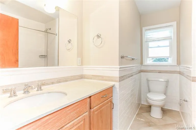 New Hall bathroom with tub & shower New Hall bathroom with tub & shower