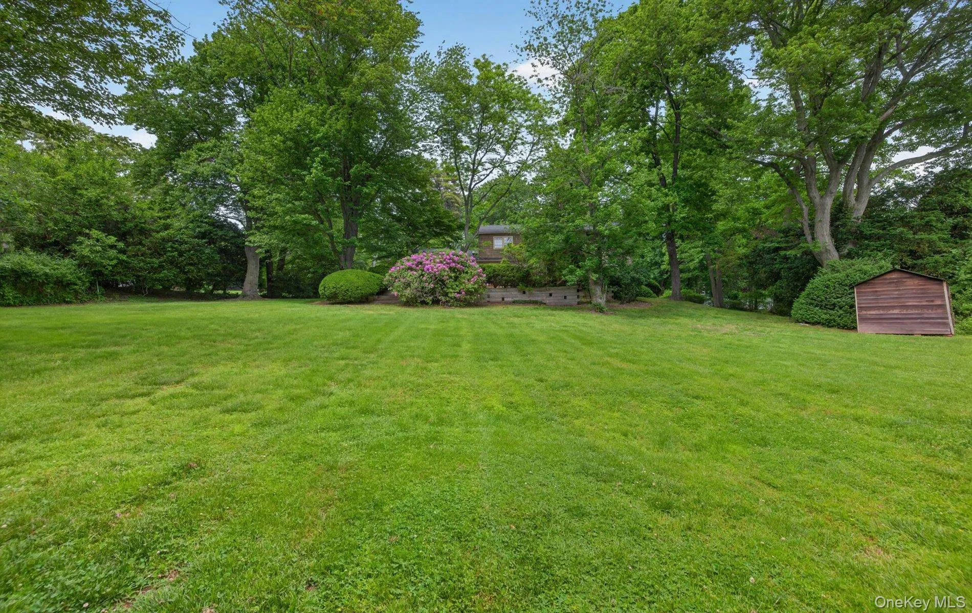 19 Seward Drive, Oyster Bay, NY, 5 Bedrooms Bedrooms, 9 Rooms Rooms,3 BathroomsBathrooms,Residential,For Rent,Seward,0,1006370 19 Seward Drive, Oyster Bay, NY, 5 Bedrooms Bedrooms, 9 Rooms Rooms,3 BathroomsBathrooms,Residential,For Rent,Seward,0,1006370