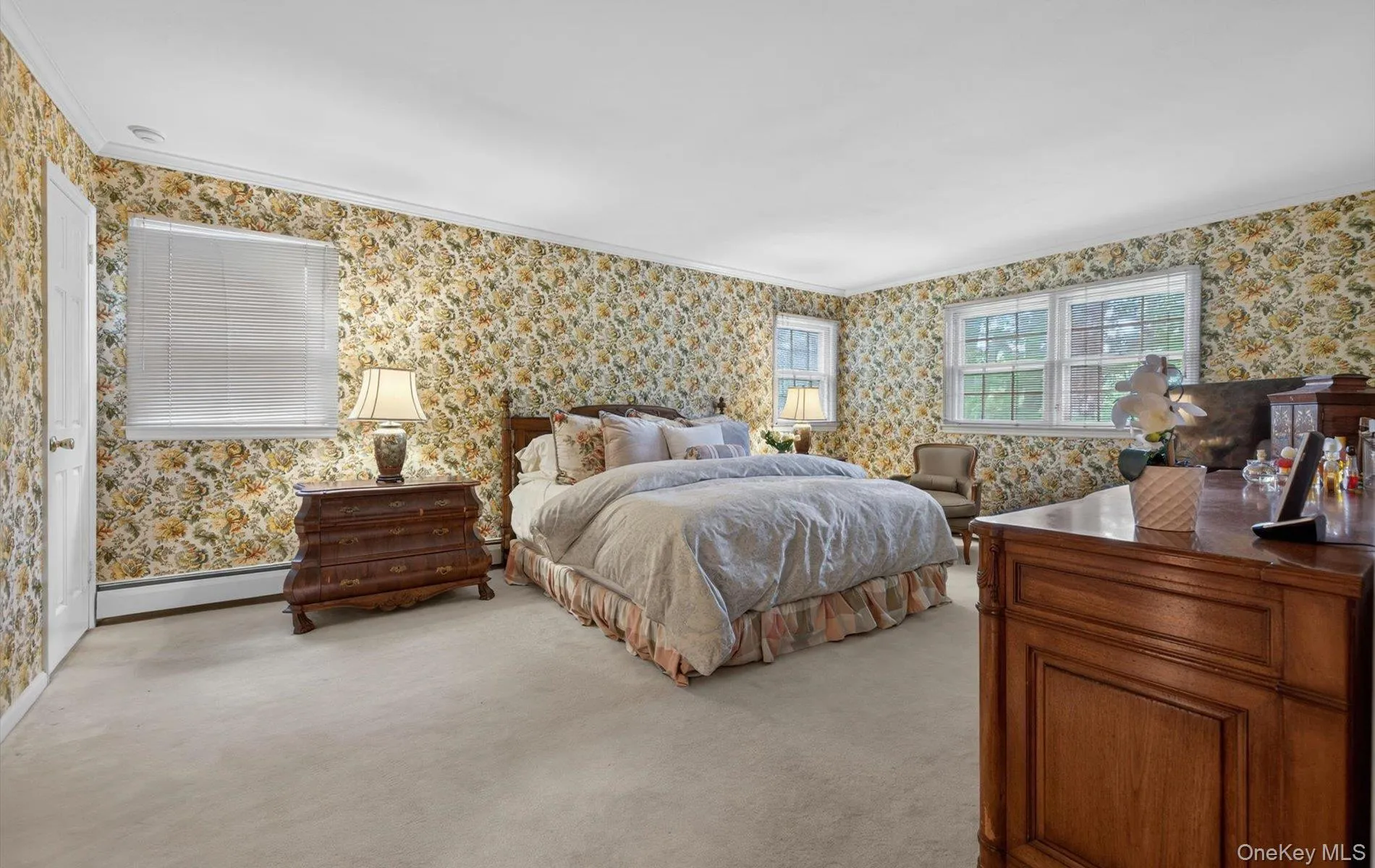 19 Seward Drive, Oyster Bay, NY, 5 Bedrooms Bedrooms, 9 Rooms Rooms,3 BathroomsBathrooms,Residential,For Rent,Seward,0,1006370 19 Seward Drive, Oyster Bay, NY, 5 Bedrooms Bedrooms, 9 Rooms Rooms,3 BathroomsBathrooms,Residential,For Rent,Seward,0,1006370