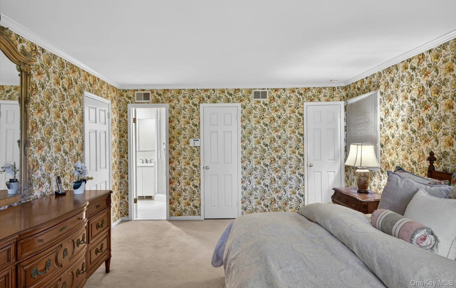19 Seward Drive, Oyster Bay, NY, 5 Bedrooms Bedrooms, 9 Rooms Rooms,3 BathroomsBathrooms,Residential,For Rent,Seward,0,1006370 19 Seward Drive, Oyster Bay, NY, 5 Bedrooms Bedrooms, 9 Rooms Rooms,3 BathroomsBathrooms,Residential,For Rent,Seward,0,1006370