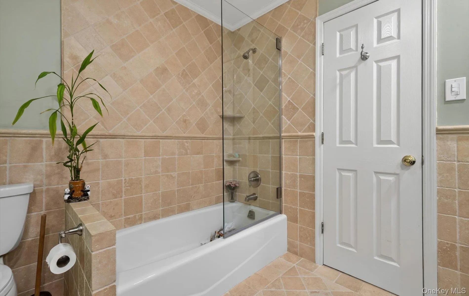 19 Seward Drive, Oyster Bay, NY, 5 Bedrooms Bedrooms, 9 Rooms Rooms,3 BathroomsBathrooms,Residential,For Rent,Seward,0,1006370 19 Seward Drive, Oyster Bay, NY, 5 Bedrooms Bedrooms, 9 Rooms Rooms,3 BathroomsBathrooms,Residential,For Rent,Seward,0,1006370