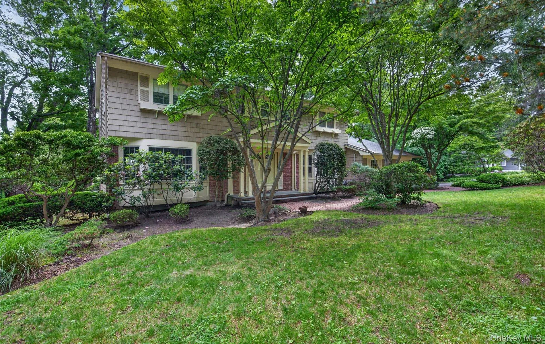 19 Seward Drive, Oyster Bay, NY, 5 Bedrooms Bedrooms, 9 Rooms Rooms,3 BathroomsBathrooms,Residential,For Rent,Seward,0,1006370 19 Seward Drive, Oyster Bay, NY, 5 Bedrooms Bedrooms, 9 Rooms Rooms,3 BathroomsBathrooms,Residential,For Rent,Seward,0,1006370