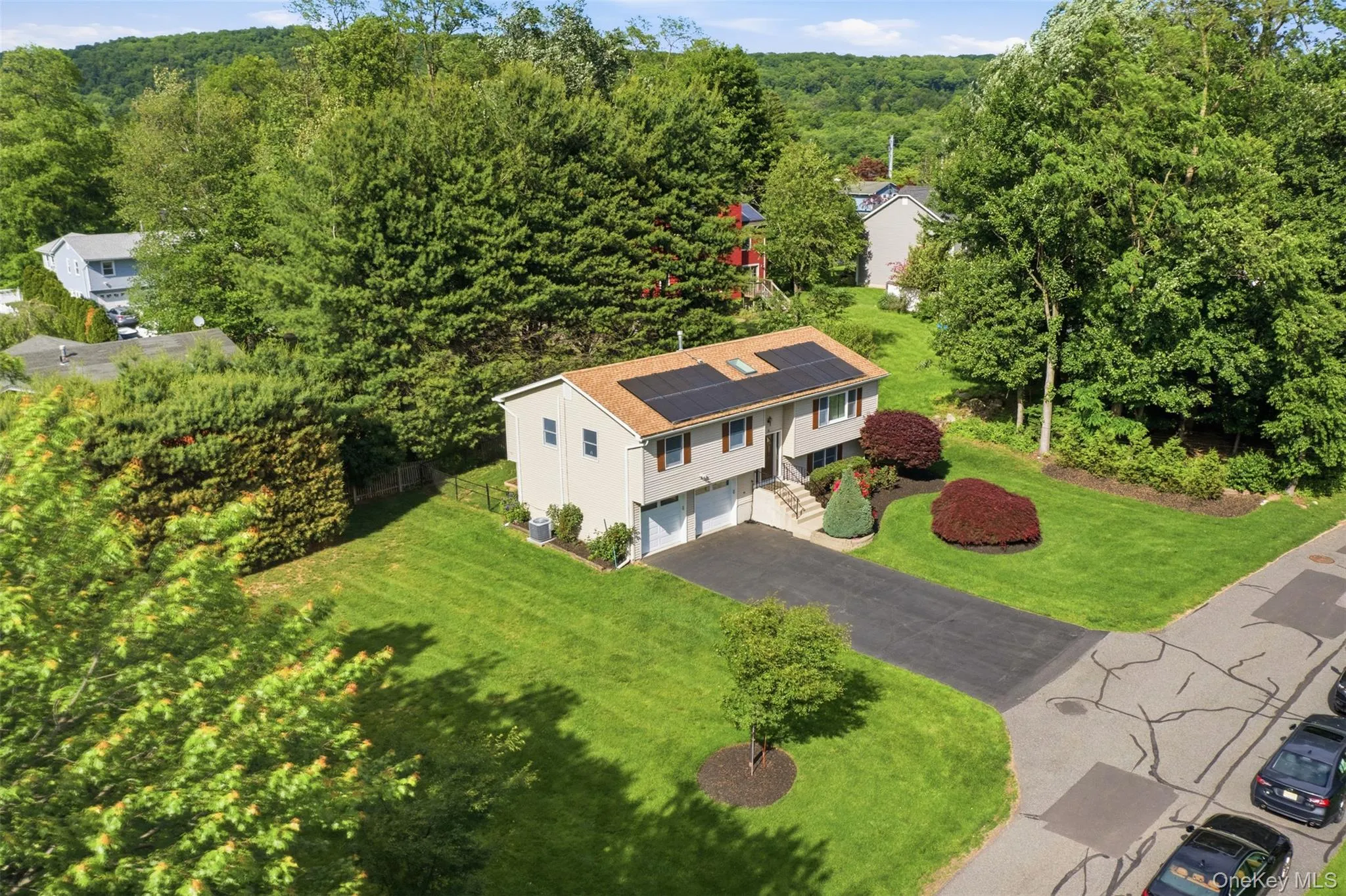 14 Central Avenue, Clarkstown, NY, 4 Bedrooms Bedrooms, 8 Rooms Rooms,3 BathroomsBathrooms,Residential,For Rent,Central,0,1006373 14 Central Avenue, Clarkstown, NY, 4 Bedrooms Bedrooms, 8 Rooms Rooms,3 BathroomsBathrooms,Residential,For Rent,Central,0,1006373