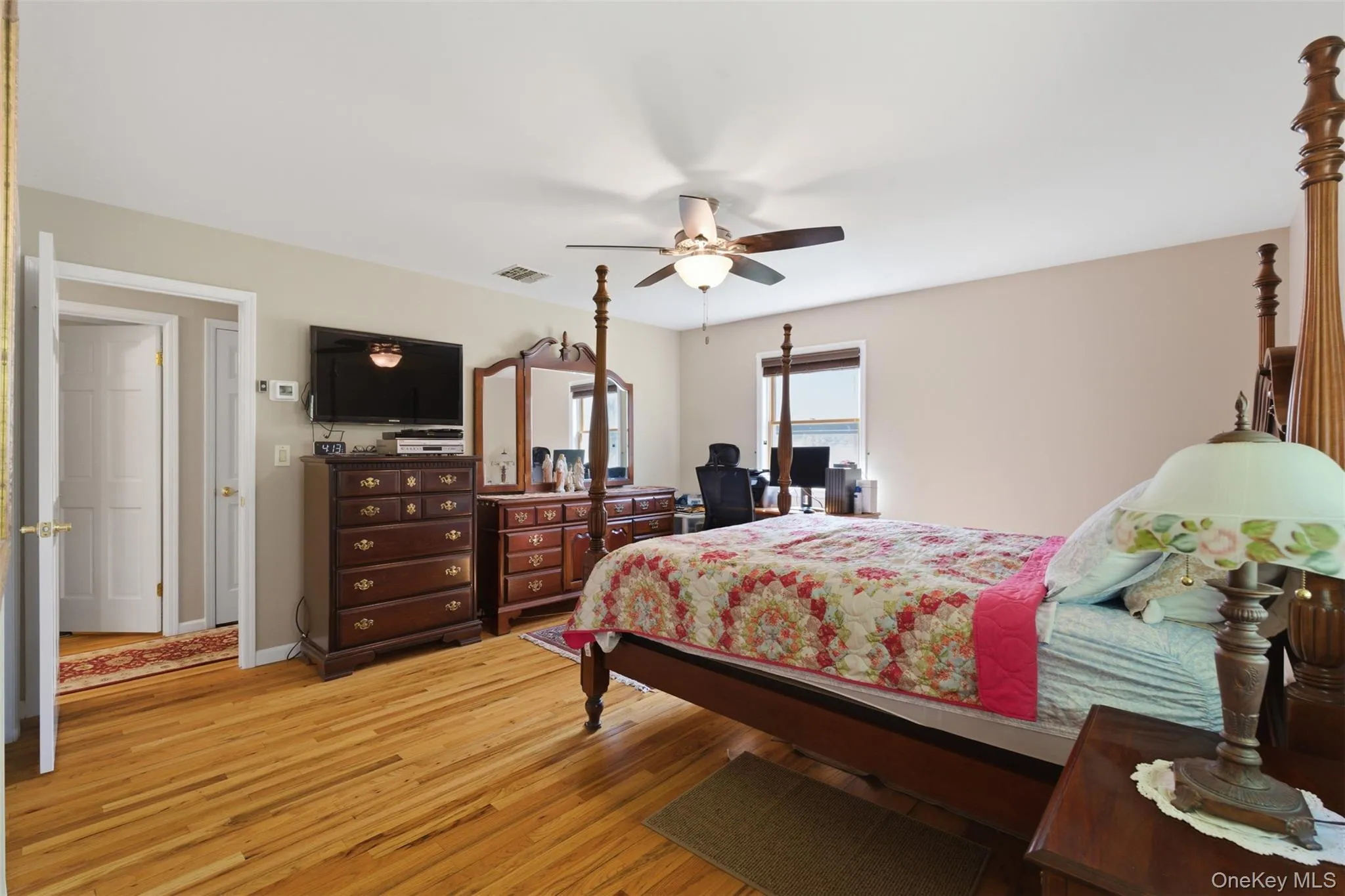14 Central Avenue, Clarkstown, NY, 4 Bedrooms Bedrooms, 8 Rooms Rooms,3 BathroomsBathrooms,Residential,For Rent,Central,0,1006373 14 Central Avenue, Clarkstown, NY, 4 Bedrooms Bedrooms, 8 Rooms Rooms,3 BathroomsBathrooms,Residential,For Rent,Central,0,1006373