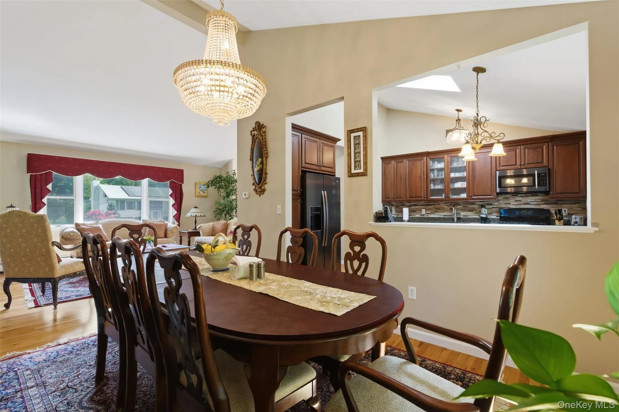 14 Central Avenue, Clarkstown, NY, 4 Bedrooms Bedrooms, 8 Rooms Rooms,3 BathroomsBathrooms,Residential,For Rent,Central,0,1006373 14 Central Avenue, Clarkstown, NY, 4 Bedrooms Bedrooms, 8 Rooms Rooms,3 BathroomsBathrooms,Residential,For Rent,Central,0,1006373