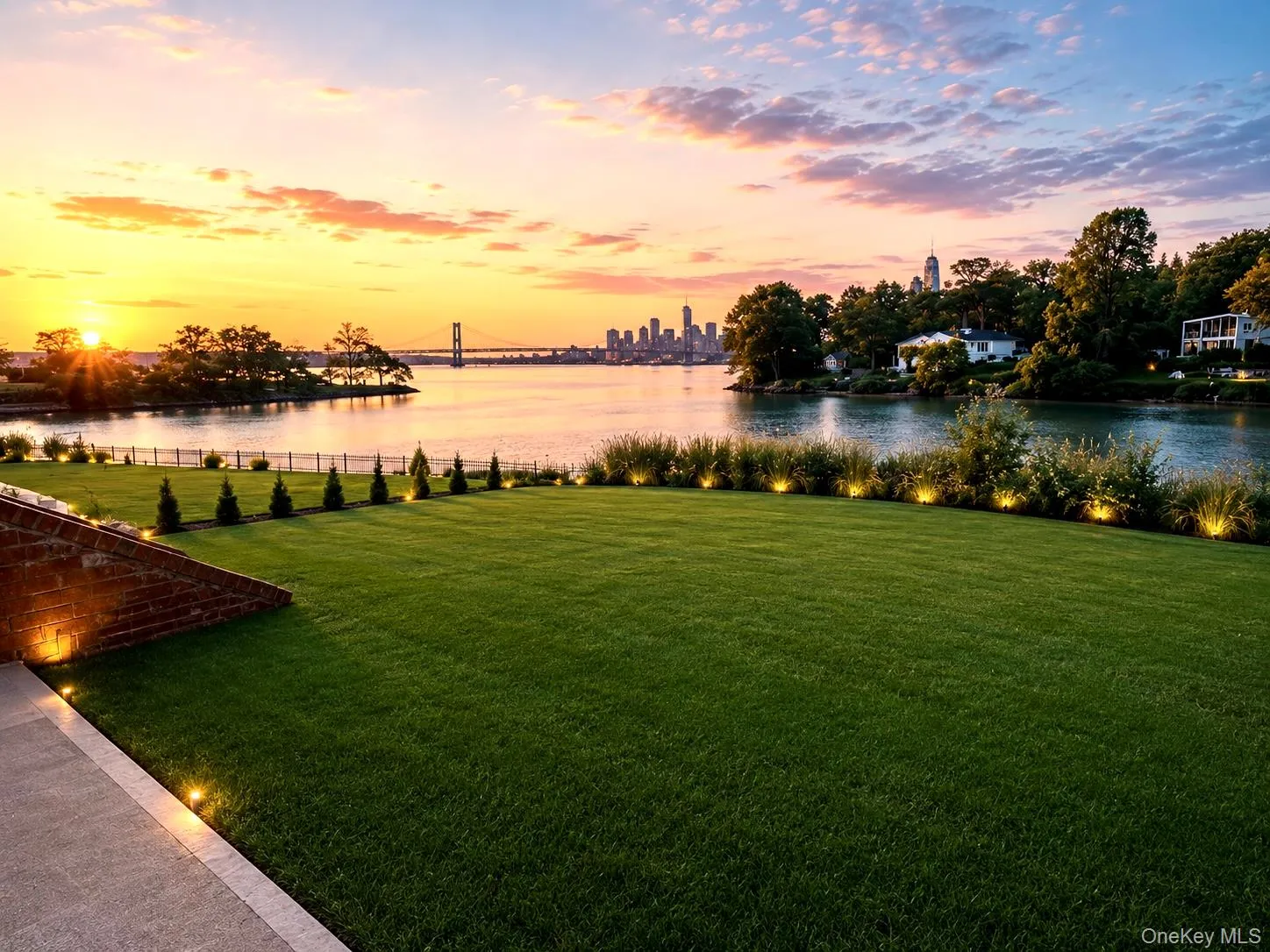 240 feet of waterfront. private 240 feet of waterfront. private