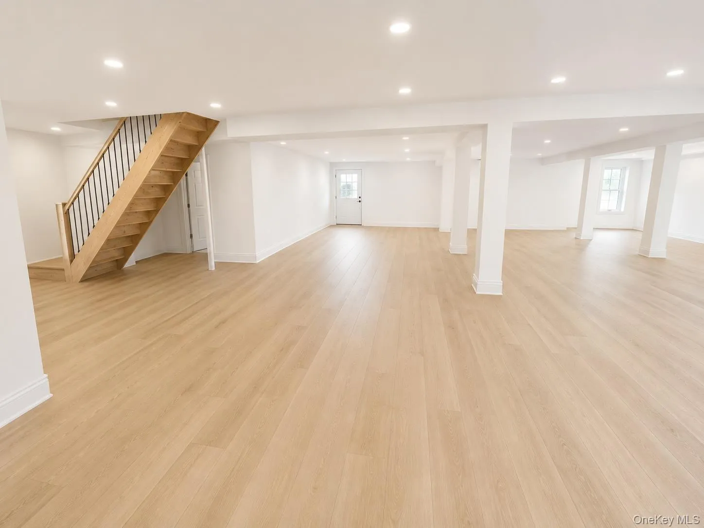 Fully Finished Basement with walkout door/seperate entrance to the backyard and Garage Fully Finished Basement with walkout door/seperate entrance to the backyard and Garage