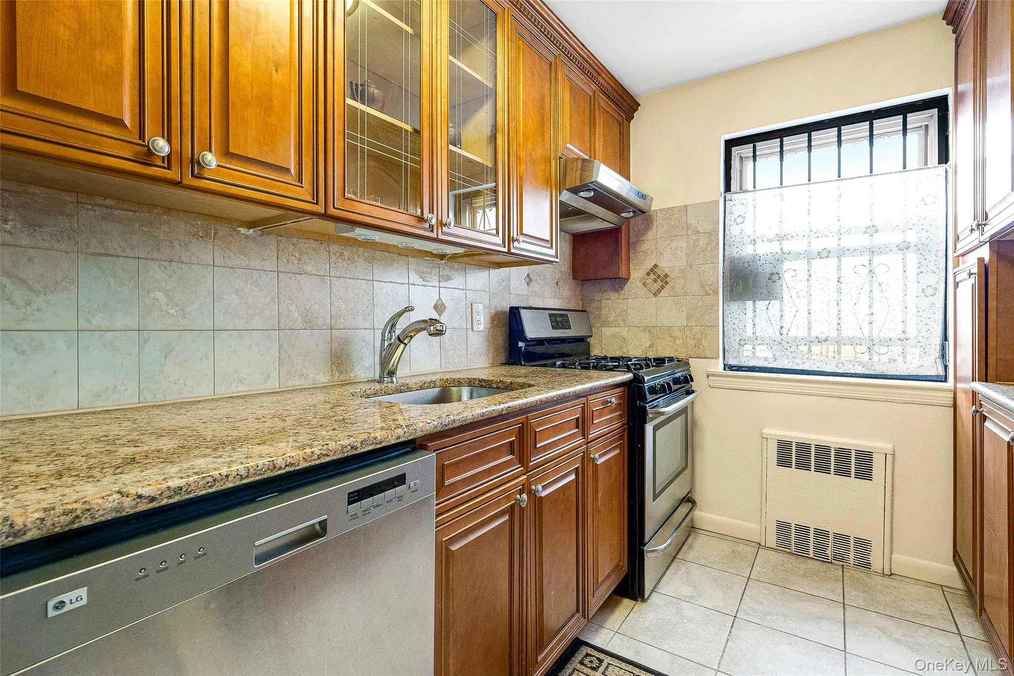 73-44 Austin Street, New York, NY, 1 Bedroom Bedrooms, 4 Rooms Rooms,1 BathroomBathrooms,Residential,For Rent,Austin,0,1006379 73-44 Austin Street, New York, NY, 1 Bedroom Bedrooms, 4 Rooms Rooms,1 BathroomBathrooms,Residential,For Rent,Austin,0,1006379