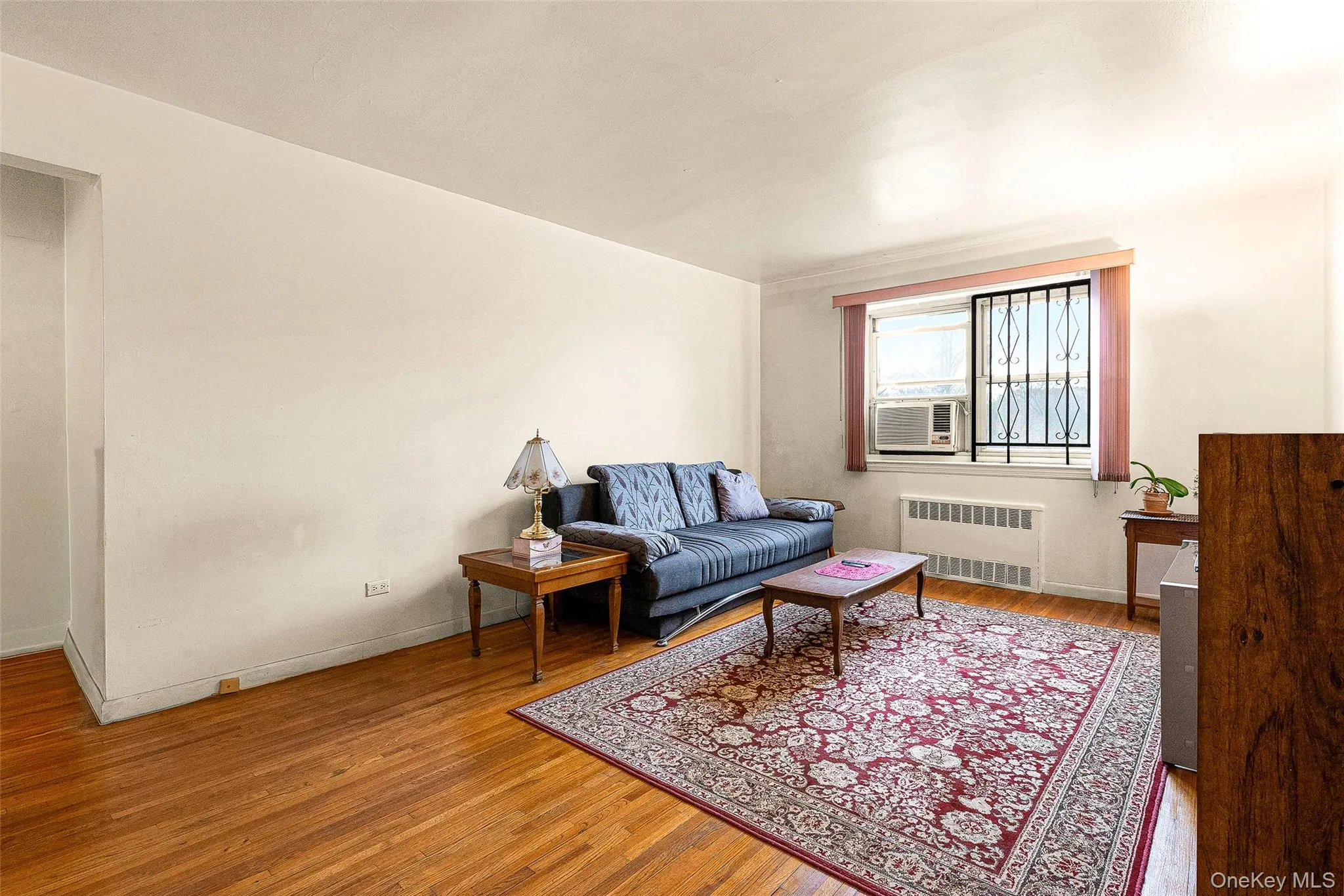 73-44 Austin Street, New York, NY, 1 Bedroom Bedrooms, 4 Rooms Rooms,1 BathroomBathrooms,Residential,For Rent,Austin,0,1006379 73-44 Austin Street, New York, NY, 1 Bedroom Bedrooms, 4 Rooms Rooms,1 BathroomBathrooms,Residential,For Rent,Austin,0,1006379