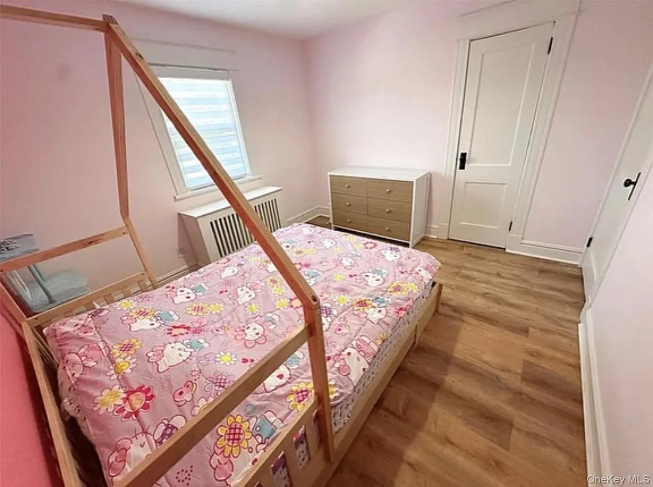 39 Marshall, Yonkers, NY, 3 Bedrooms Bedrooms, 8 Rooms Rooms,1 BathroomBathrooms,Residential,For Rent,Marshall,0,1006381 39 Marshall, Yonkers, NY, 3 Bedrooms Bedrooms, 8 Rooms Rooms,1 BathroomBathrooms,Residential,For Rent,Marshall,0,1006381
