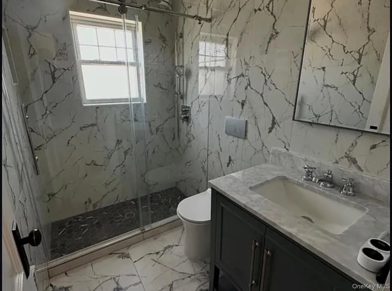 39 Marshall, Yonkers, NY, 3 Bedrooms Bedrooms, 8 Rooms Rooms,1 BathroomBathrooms,Residential,For Rent,Marshall,0,1006381 39 Marshall, Yonkers, NY, 3 Bedrooms Bedrooms, 8 Rooms Rooms,1 BathroomBathrooms,Residential,For Rent,Marshall,0,1006381