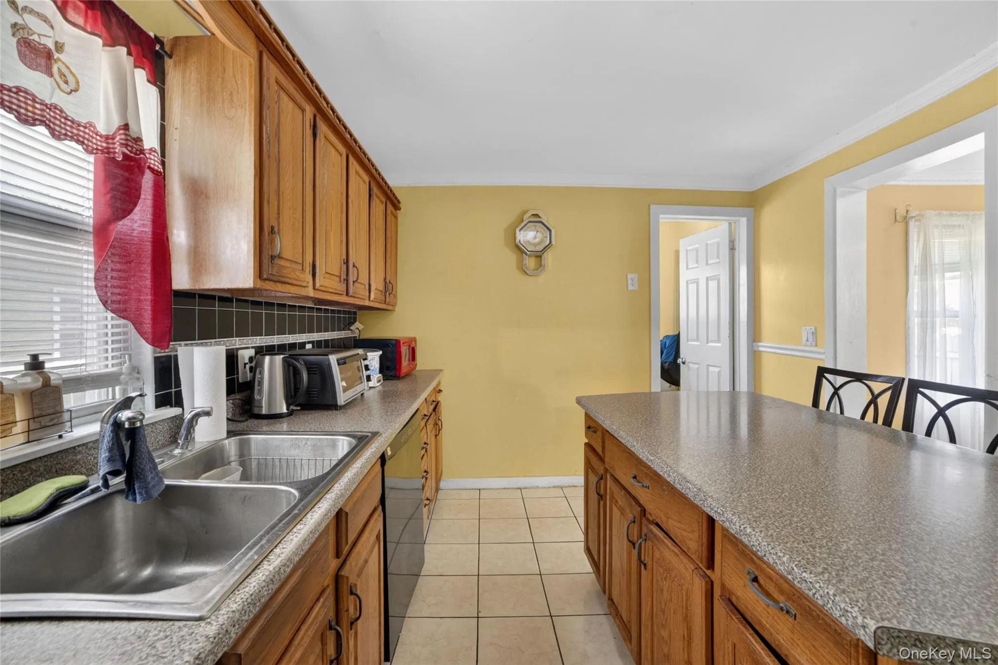 239 Fremont Street, Peekskill, NY, 3 Bedrooms Bedrooms, 7 Rooms Rooms,1 BathroomBathrooms,Residential,For Rent,Fremont,0,1006383 239 Fremont Street, Peekskill, NY, 3 Bedrooms Bedrooms, 7 Rooms Rooms,1 BathroomBathrooms,Residential,For Rent,Fremont,0,1006383