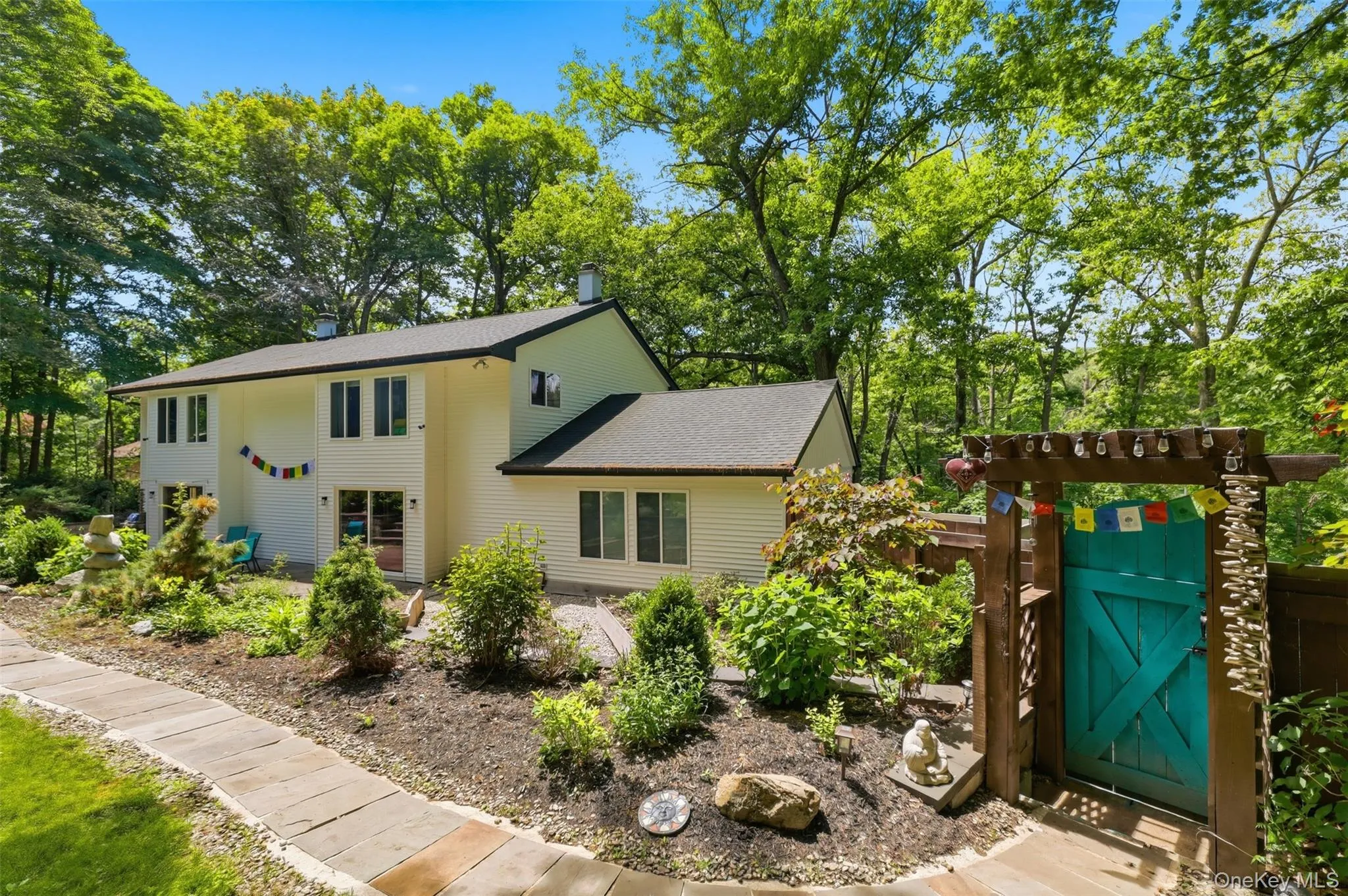 62 Old Sylvan Lake, East Fishkill, NY, 4 Bedrooms Bedrooms, 8 Rooms Rooms,3 BathroomsBathrooms,Residential,For Rent,Old Sylvan Lake,0,1006387 62 Old Sylvan Lake, East Fishkill, NY, 4 Bedrooms Bedrooms, 8 Rooms Rooms,3 BathroomsBathrooms,Residential,For Rent,Old Sylvan Lake,0,1006387