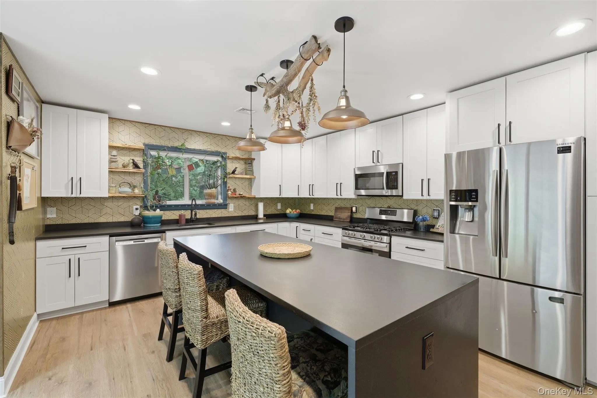 62 Old Sylvan Lake, East Fishkill, NY, 4 Bedrooms Bedrooms, 8 Rooms Rooms,3 BathroomsBathrooms,Residential,For Rent,Old Sylvan Lake,0,1006387 62 Old Sylvan Lake, East Fishkill, NY, 4 Bedrooms Bedrooms, 8 Rooms Rooms,3 BathroomsBathrooms,Residential,For Rent,Old Sylvan Lake,0,1006387