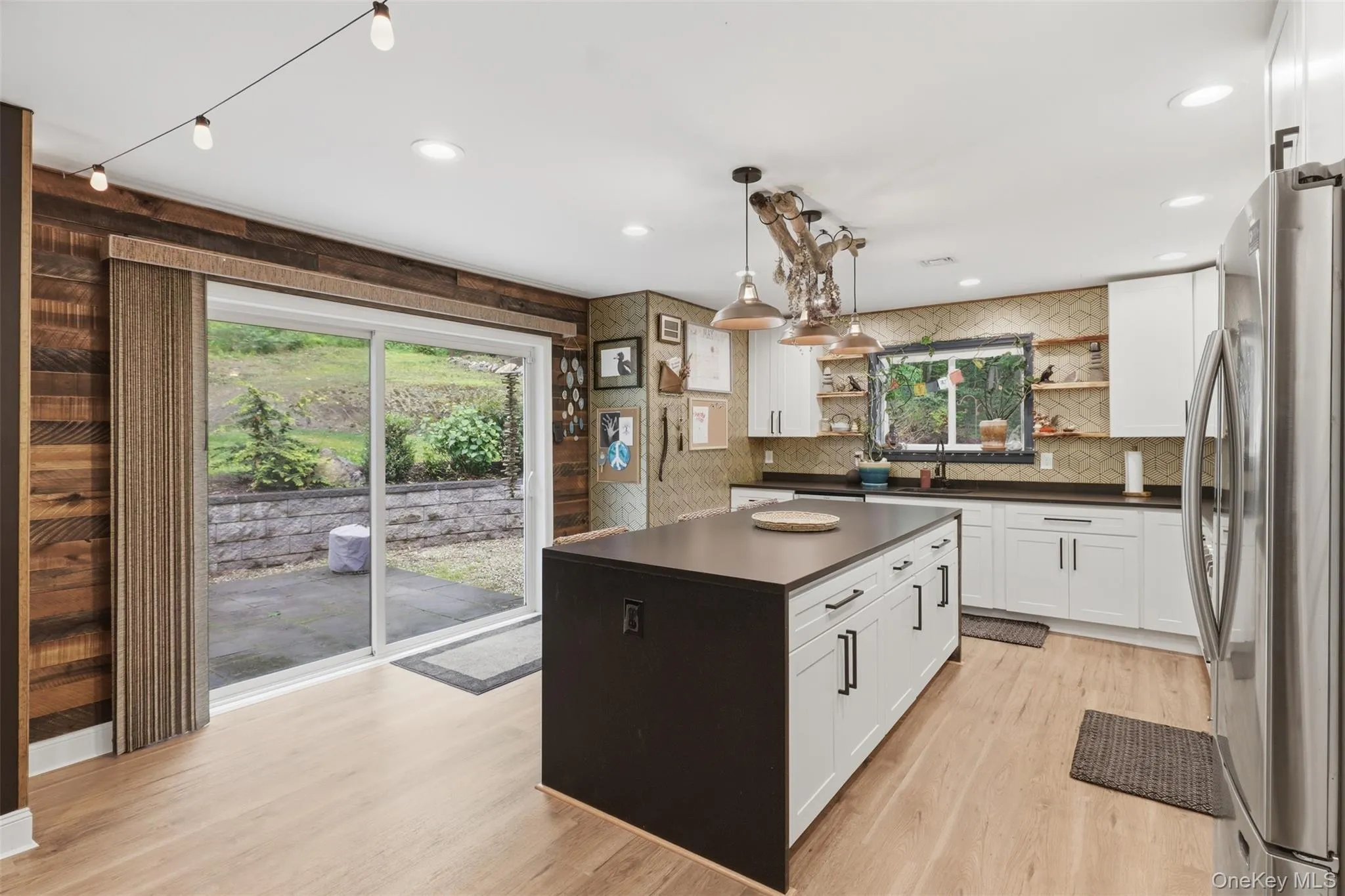 62 Old Sylvan Lake, East Fishkill, NY, 4 Bedrooms Bedrooms, 8 Rooms Rooms,3 BathroomsBathrooms,Residential,For Rent,Old Sylvan Lake,0,1006387 62 Old Sylvan Lake, East Fishkill, NY, 4 Bedrooms Bedrooms, 8 Rooms Rooms,3 BathroomsBathrooms,Residential,For Rent,Old Sylvan Lake,0,1006387