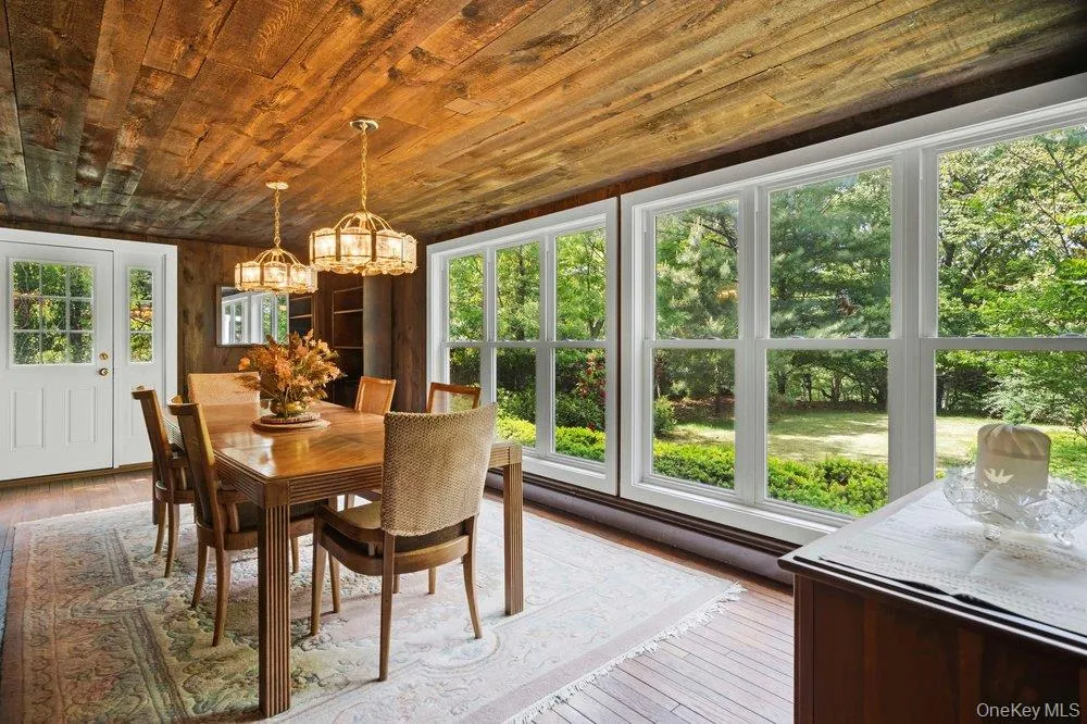 45 Lone Oak Path, Smithtown, NY, 3 Bedrooms Bedrooms, 7 Rooms Rooms,1 BathroomBathrooms,Residential,For Rent,Lone Oak,0,1006392 45 Lone Oak Path, Smithtown, NY, 3 Bedrooms Bedrooms, 7 Rooms Rooms,1 BathroomBathrooms,Residential,For Rent,Lone Oak,0,1006392