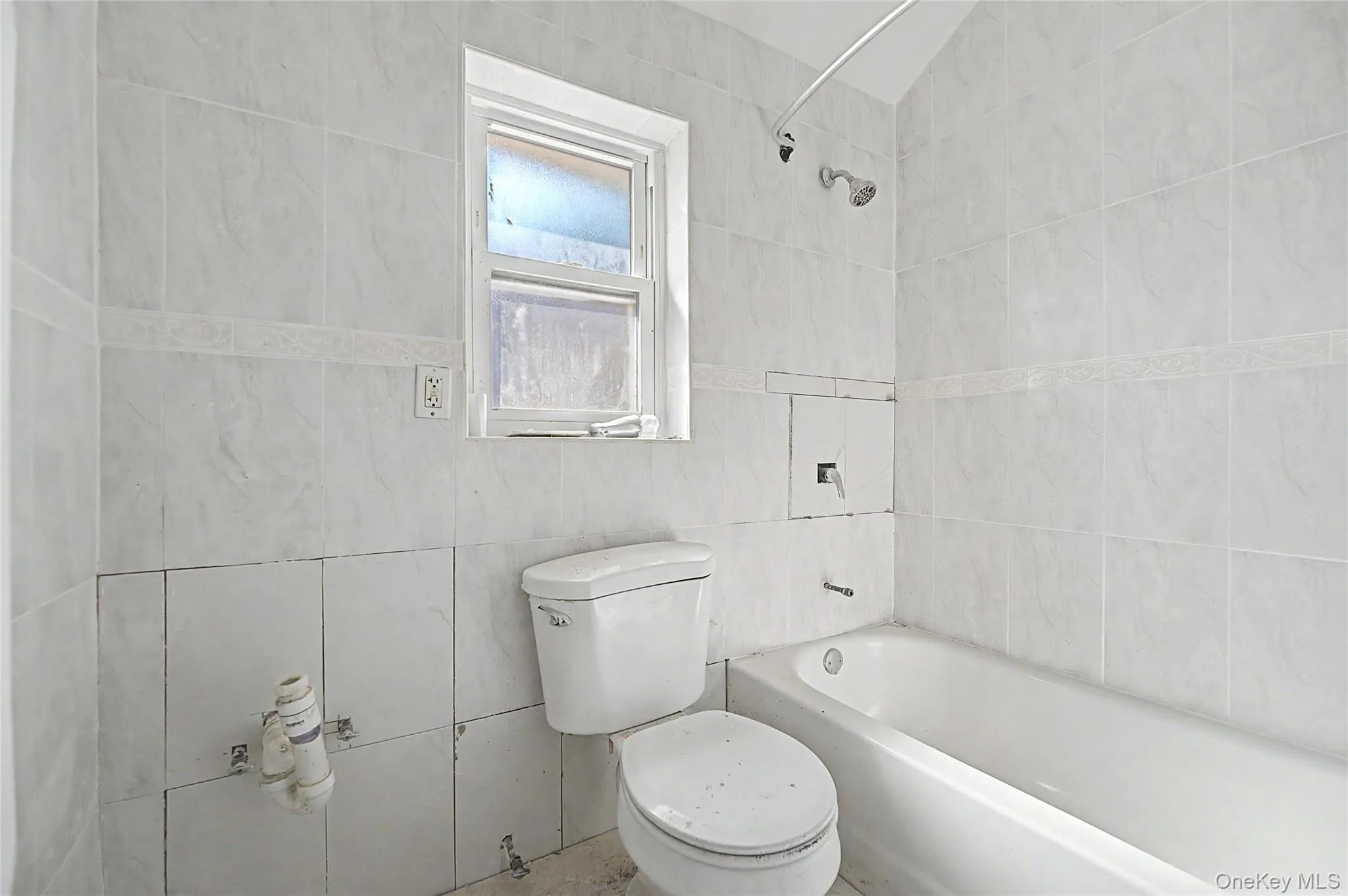 23005 144th Avenue, New York, NY, 6 Bedrooms Bedrooms, 13 Rooms Rooms,2 BathroomsBathrooms,Residential,For Rent,144th,0,1006394 23005 144th Avenue, New York, NY, 6 Bedrooms Bedrooms, 13 Rooms Rooms,2 BathroomsBathrooms,Residential,For Rent,144th,0,1006394