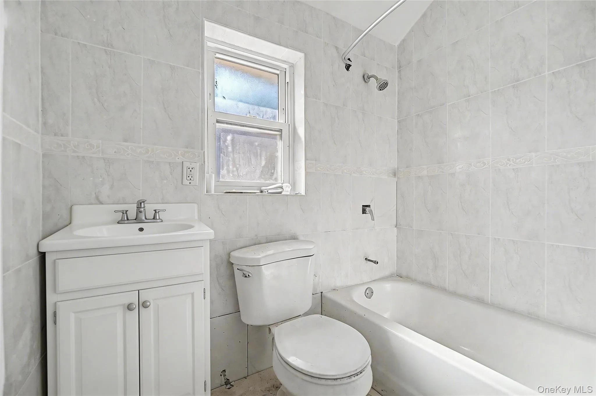 23005 144th Avenue, New York, NY, 6 Bedrooms Bedrooms, 13 Rooms Rooms,2 BathroomsBathrooms,Residential,For Rent,144th,0,KEY1006394 23005 144th Avenue, New York, NY, 6 Bedrooms Bedrooms, 13 Rooms Rooms,2 BathroomsBathrooms,Residential,For Rent,144th,0,KEY1006394