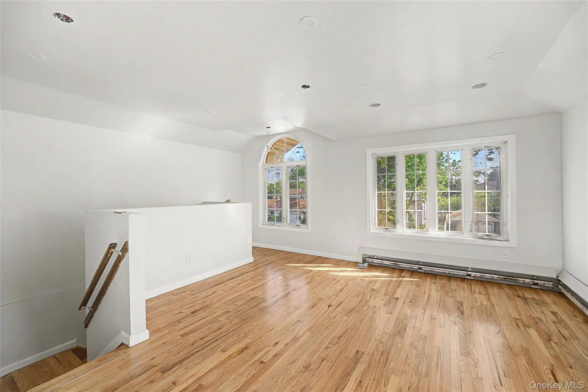 23005 144th Avenue, New York, NY, 6 Bedrooms Bedrooms, 13 Rooms Rooms,2 BathroomsBathrooms,Residential,For Rent,144th,0,1006394 23005 144th Avenue, New York, NY, 6 Bedrooms Bedrooms, 13 Rooms Rooms,2 BathroomsBathrooms,Residential,For Rent,144th,0,1006394