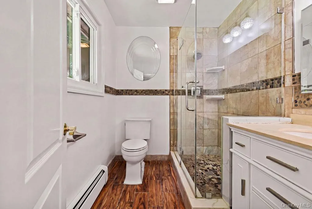 16 Brookside Drive, Haverstraw, NY, 4 Bedrooms Bedrooms, 8 Rooms Rooms,2 BathroomsBathrooms,Residential,For Rent,Brookside,0,1006395 16 Brookside Drive, Haverstraw, NY, 4 Bedrooms Bedrooms, 8 Rooms Rooms,2 BathroomsBathrooms,Residential,For Rent,Brookside,0,1006395