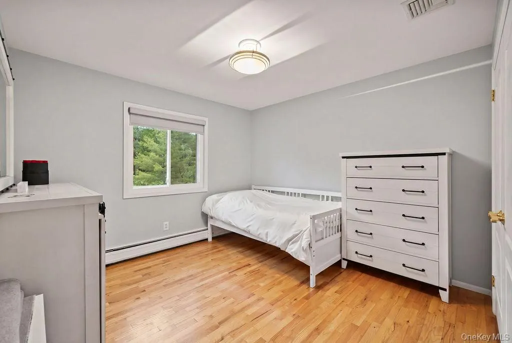 16 Brookside Drive, Haverstraw, NY, 4 Bedrooms Bedrooms, 8 Rooms Rooms,2 BathroomsBathrooms,Residential,For Rent,Brookside,0,1006395 16 Brookside Drive, Haverstraw, NY, 4 Bedrooms Bedrooms, 8 Rooms Rooms,2 BathroomsBathrooms,Residential,For Rent,Brookside,0,1006395