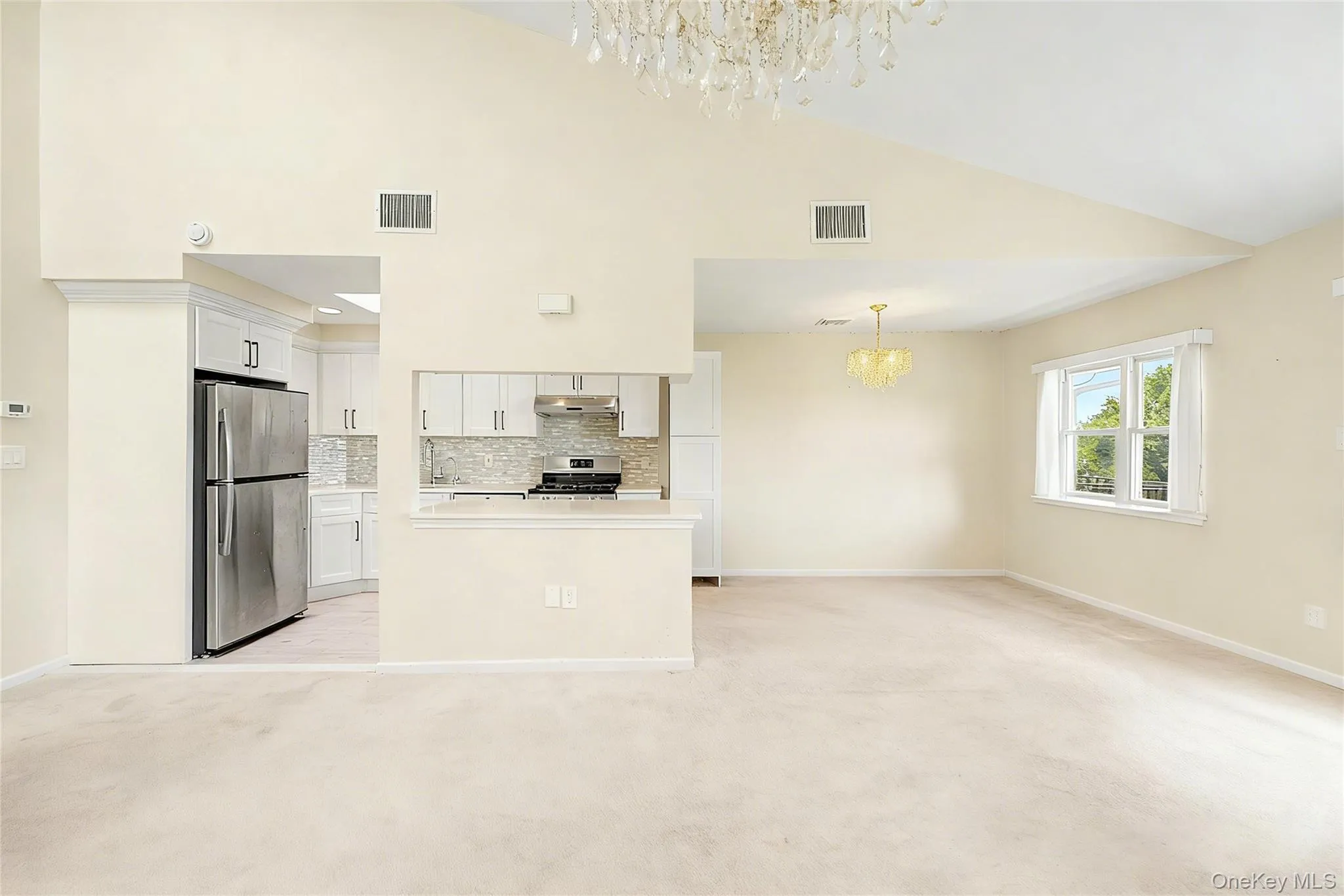 12027 Riviera Court, New York, NY, 3 Bedrooms Bedrooms, 5 Rooms Rooms,2 BathroomsBathrooms,Residential,For Rent,Riviera,0,1006403 12027 Riviera Court, New York, NY, 3 Bedrooms Bedrooms, 5 Rooms Rooms,2 BathroomsBathrooms,Residential,For Rent,Riviera,0,1006403
