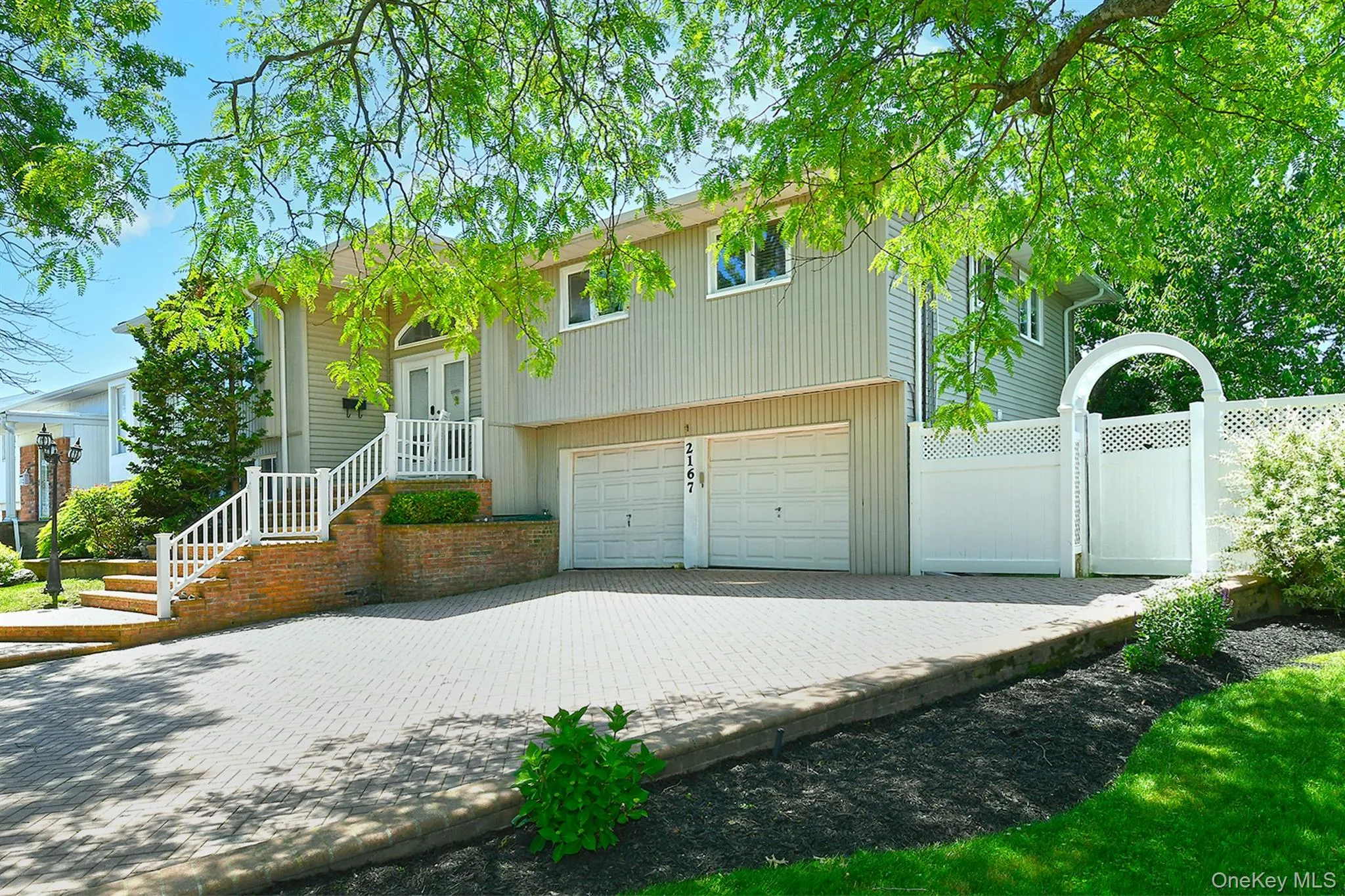 2167 Legion Street, Hempstead, NY, 3 Bedrooms Bedrooms, 10 Rooms Rooms,2 BathroomsBathrooms,Residential,For Rent,Legion,0,1006409 2167 Legion Street, Hempstead, NY, 3 Bedrooms Bedrooms, 10 Rooms Rooms,2 BathroomsBathrooms,Residential,For Rent,Legion,0,1006409