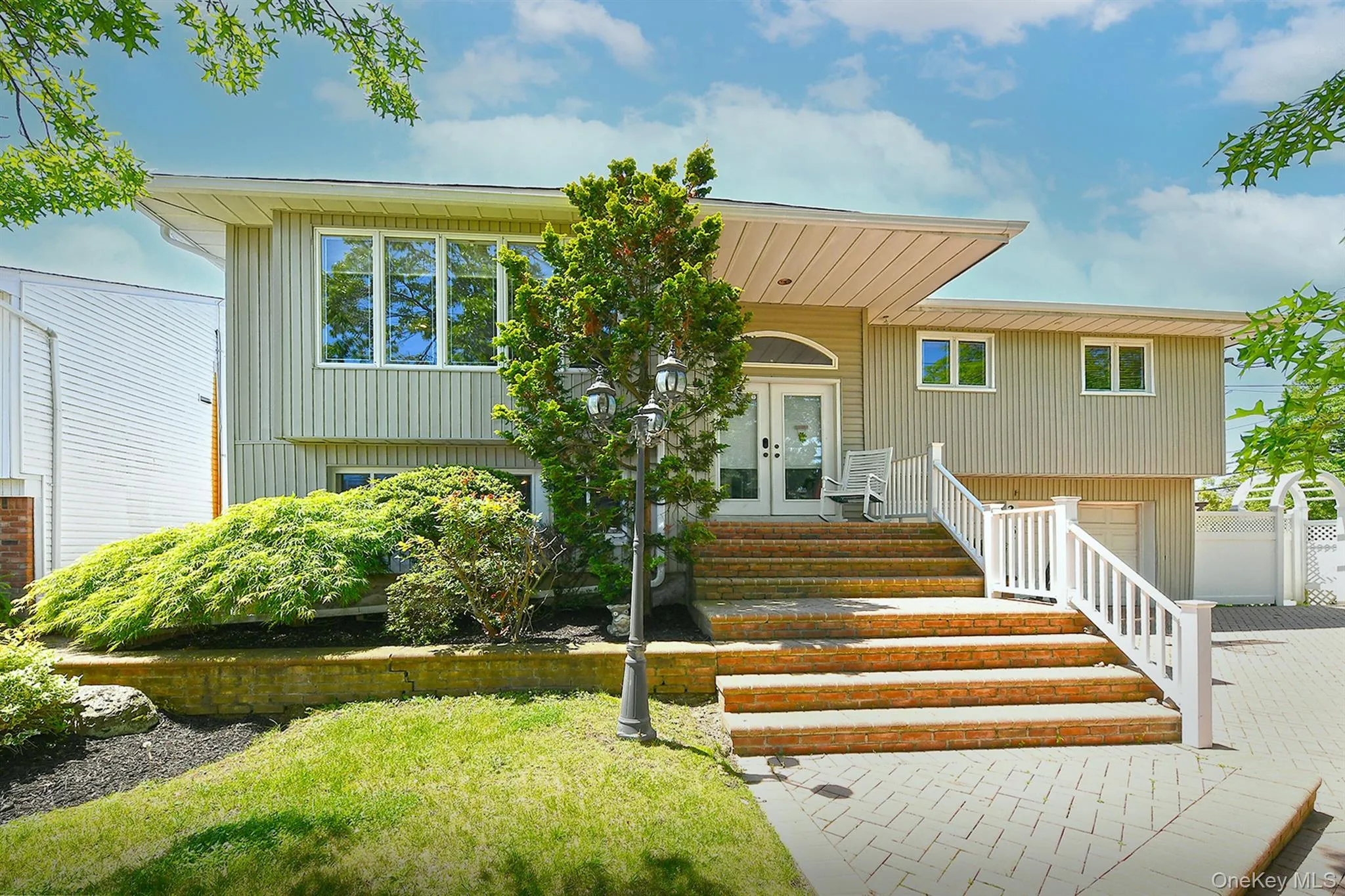 2167 Legion Street, Hempstead, NY, 3 Bedrooms Bedrooms, 10 Rooms Rooms,2 BathroomsBathrooms,Residential,For Rent,Legion,0,1006409 2167 Legion Street, Hempstead, NY, 3 Bedrooms Bedrooms, 10 Rooms Rooms,2 BathroomsBathrooms,Residential,For Rent,Legion,0,1006409