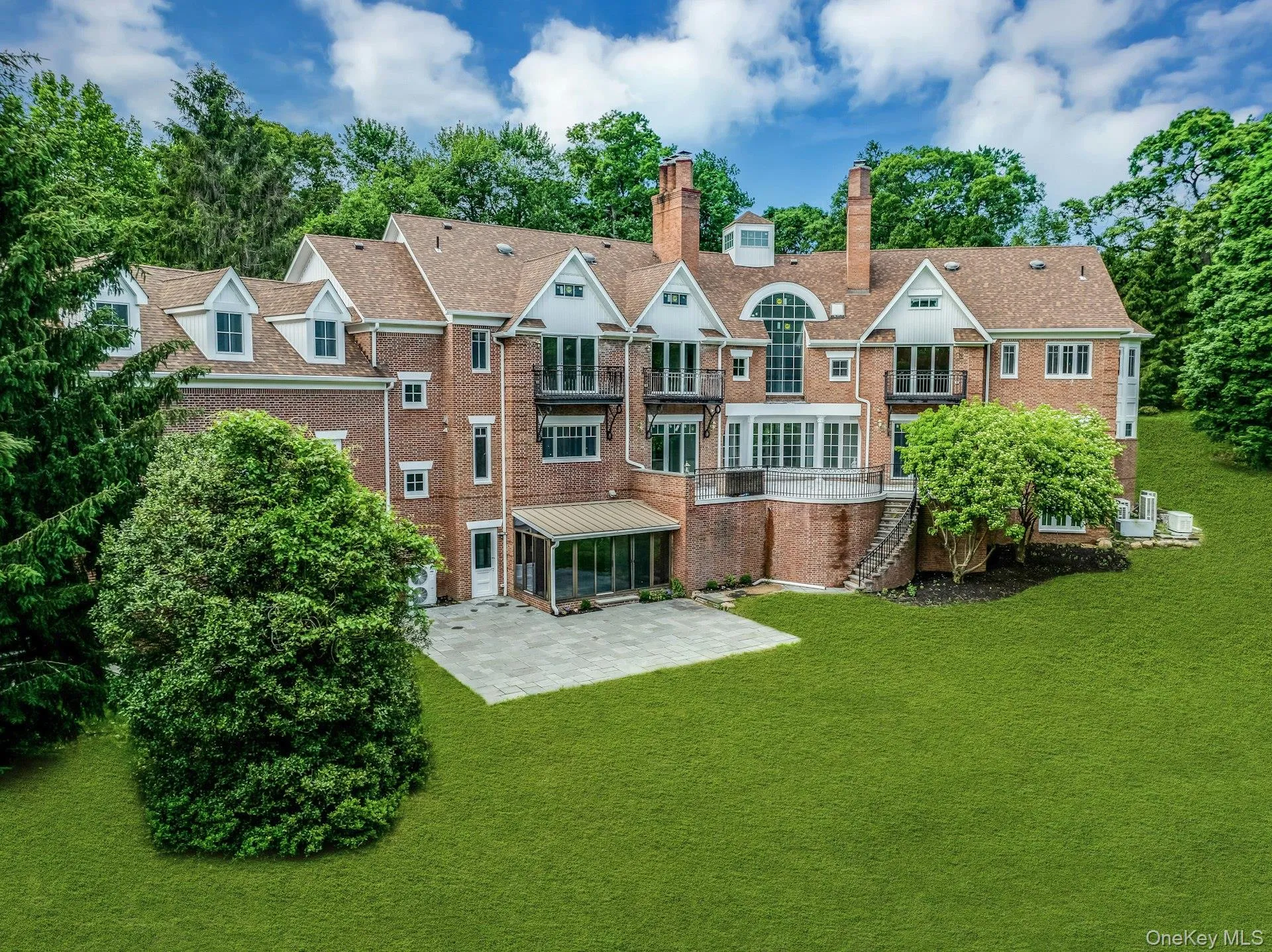 12 Saddle Ridge Road, North Hempstead, NY, 7 Bedrooms Bedrooms, 15 Rooms Rooms,8 BathroomsBathrooms,Residential,For Rent,Saddle Ridge,0,1006411 12 Saddle Ridge Road, North Hempstead, NY, 7 Bedrooms Bedrooms, 15 Rooms Rooms,8 BathroomsBathrooms,Residential,For Rent,Saddle Ridge,0,1006411