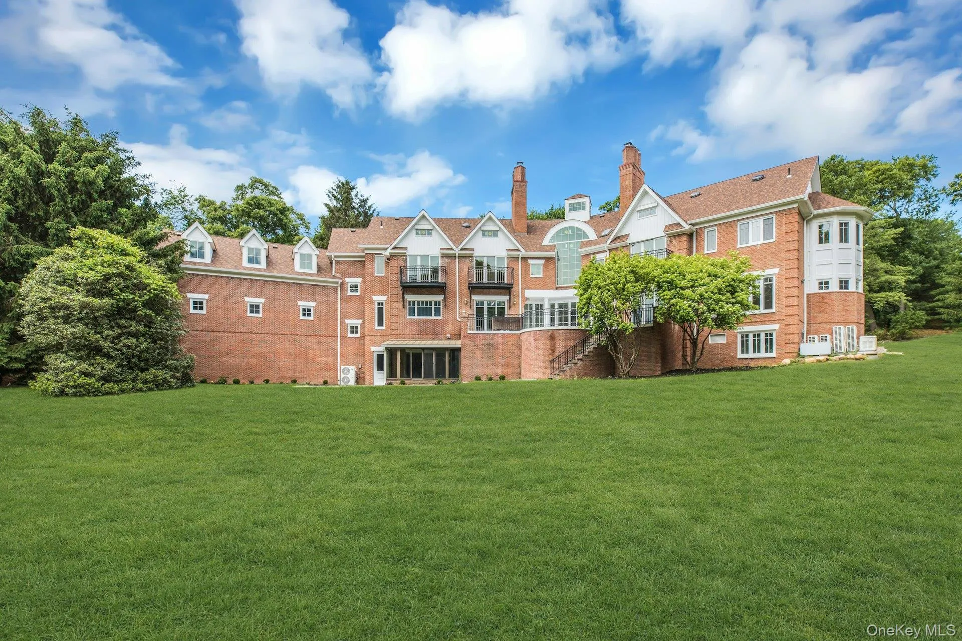 12 Saddle Ridge Road, North Hempstead, NY, 7 Bedrooms Bedrooms, 15 Rooms Rooms,8 BathroomsBathrooms,Residential,For Rent,Saddle Ridge,0,1006411 12 Saddle Ridge Road, North Hempstead, NY, 7 Bedrooms Bedrooms, 15 Rooms Rooms,8 BathroomsBathrooms,Residential,For Rent,Saddle Ridge,0,1006411