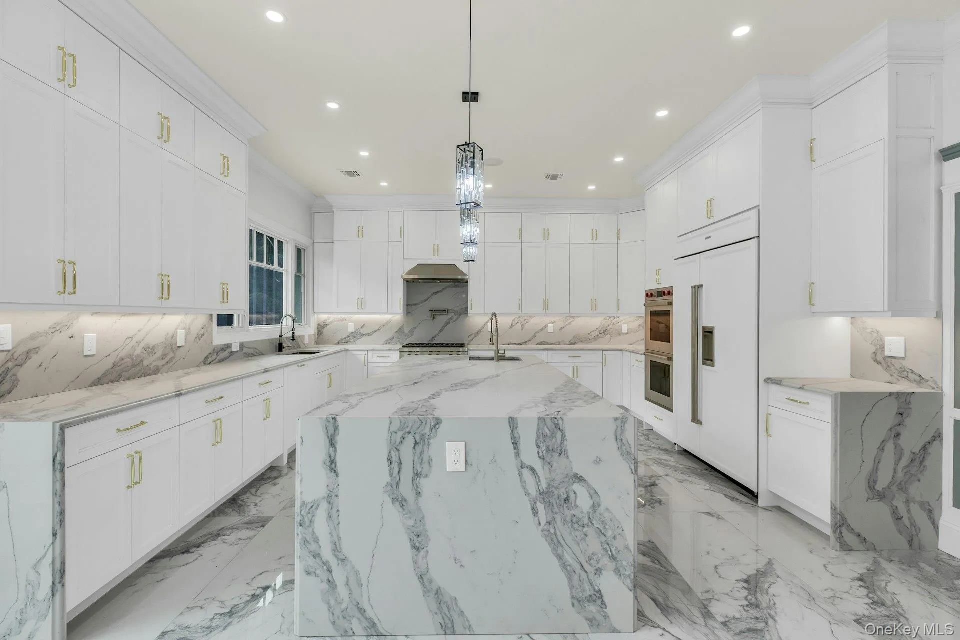 12 Saddle Ridge Road, North Hempstead, NY, 7 Bedrooms Bedrooms, 15 Rooms Rooms,8 BathroomsBathrooms,Residential,For Rent,Saddle Ridge,0,1006411 12 Saddle Ridge Road, North Hempstead, NY, 7 Bedrooms Bedrooms, 15 Rooms Rooms,8 BathroomsBathrooms,Residential,For Rent,Saddle Ridge,0,1006411