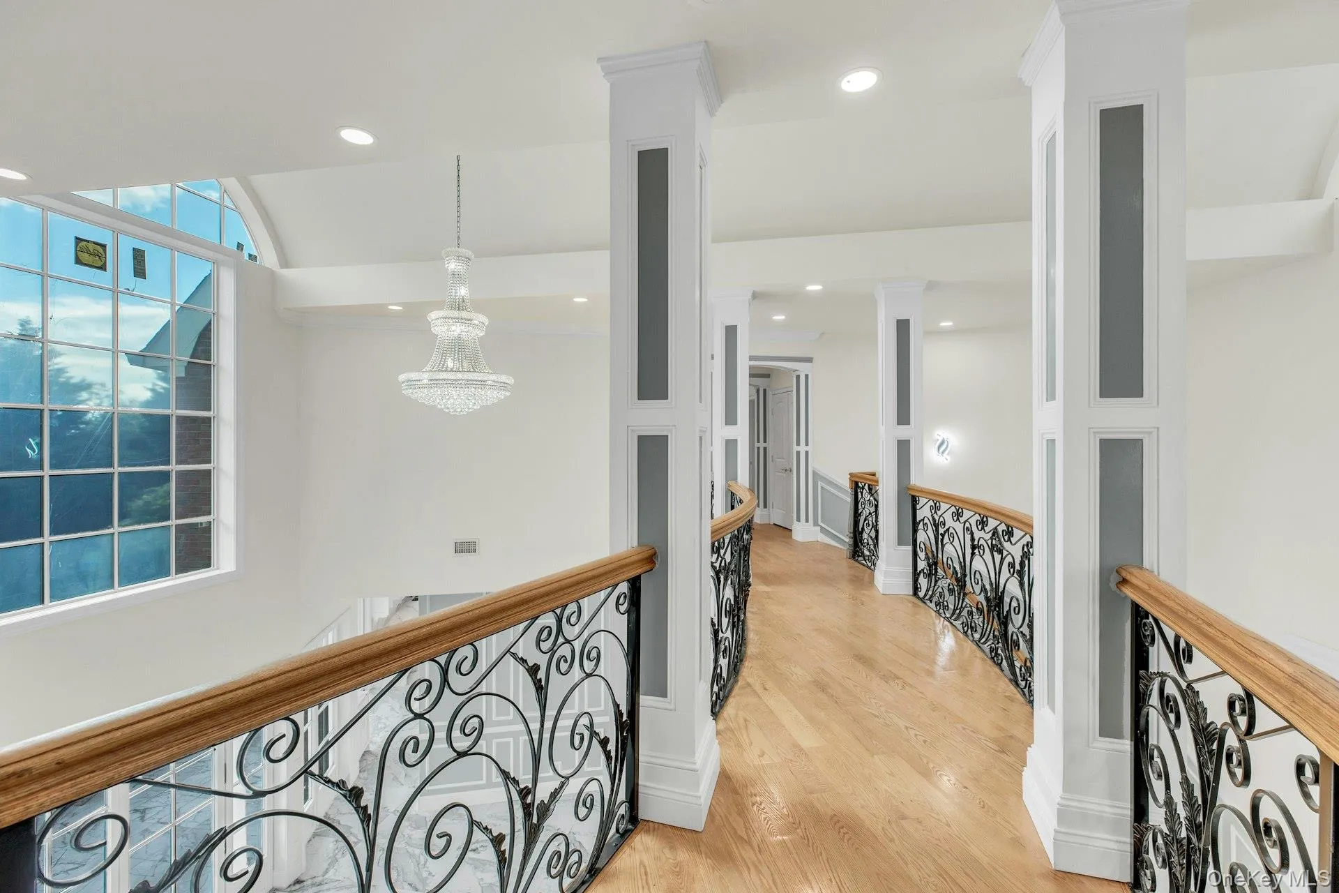 12 Saddle Ridge Road, North Hempstead, NY, 7 Bedrooms Bedrooms, 15 Rooms Rooms,8 BathroomsBathrooms,Residential,For Rent,Saddle Ridge,0,1006411 12 Saddle Ridge Road, North Hempstead, NY, 7 Bedrooms Bedrooms, 15 Rooms Rooms,8 BathroomsBathrooms,Residential,For Rent,Saddle Ridge,0,1006411