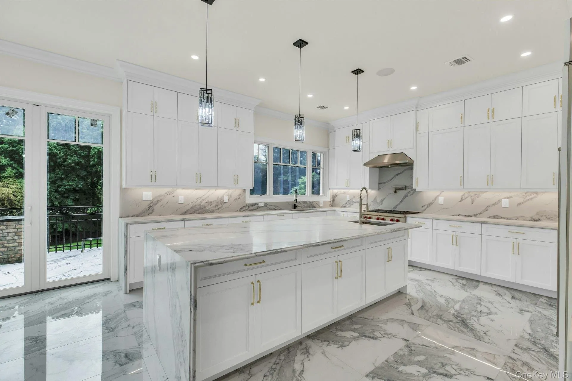 12 Saddle Ridge Road, North Hempstead, NY, 7 Bedrooms Bedrooms, 15 Rooms Rooms,8 BathroomsBathrooms,Residential,For Rent,Saddle Ridge,0,1006411 12 Saddle Ridge Road, North Hempstead, NY, 7 Bedrooms Bedrooms, 15 Rooms Rooms,8 BathroomsBathrooms,Residential,For Rent,Saddle Ridge,0,1006411