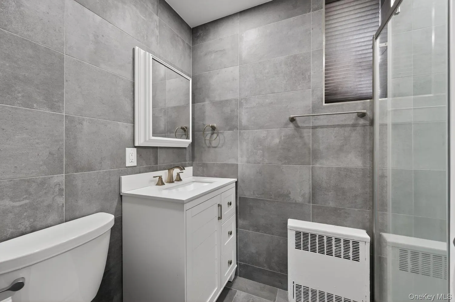 319 Main Street, North Hempstead, NY, 2 Rooms Rooms,1 BathroomBathrooms,Residential Lease,For Rent,Main,0,1006414 319 Main Street, North Hempstead, NY, 2 Rooms Rooms,1 BathroomBathrooms,Residential Lease,For Rent,Main,0,1006414