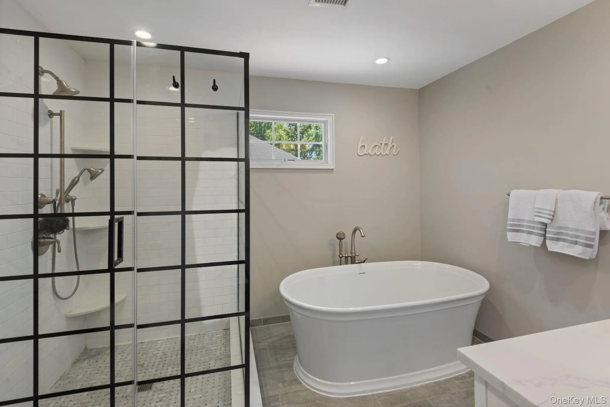 58 Roseville Avenue, Smithtown, NY, 3 Bedrooms Bedrooms, 7 Rooms Rooms,2 BathroomsBathrooms,Residential,For Rent,Roseville,0,1006420 58 Roseville Avenue, Smithtown, NY, 3 Bedrooms Bedrooms, 7 Rooms Rooms,2 BathroomsBathrooms,Residential,For Rent,Roseville,0,1006420