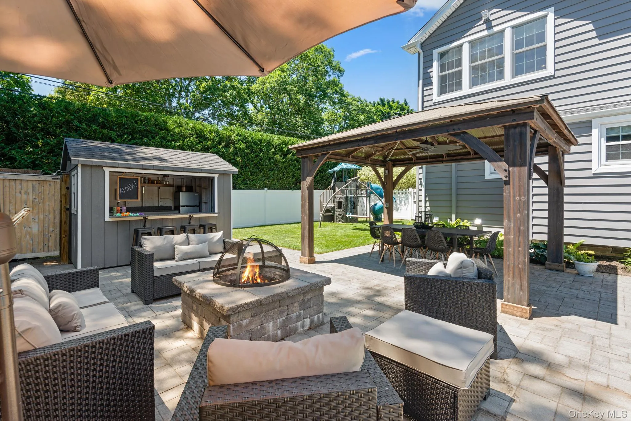 58 Roseville Avenue, Smithtown, NY, 3 Bedrooms Bedrooms, 7 Rooms Rooms,2 BathroomsBathrooms,Residential,For Rent,Roseville,0,1006420 58 Roseville Avenue, Smithtown, NY, 3 Bedrooms Bedrooms, 7 Rooms Rooms,2 BathroomsBathrooms,Residential,For Rent,Roseville,0,1006420
