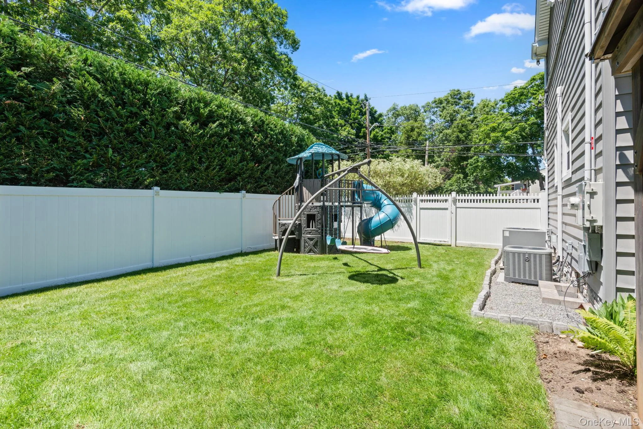 58 Roseville Avenue, Smithtown, NY, 3 Bedrooms Bedrooms, 7 Rooms Rooms,2 BathroomsBathrooms,Residential,For Rent,Roseville,0,1006420 58 Roseville Avenue, Smithtown, NY, 3 Bedrooms Bedrooms, 7 Rooms Rooms,2 BathroomsBathrooms,Residential,For Rent,Roseville,0,1006420